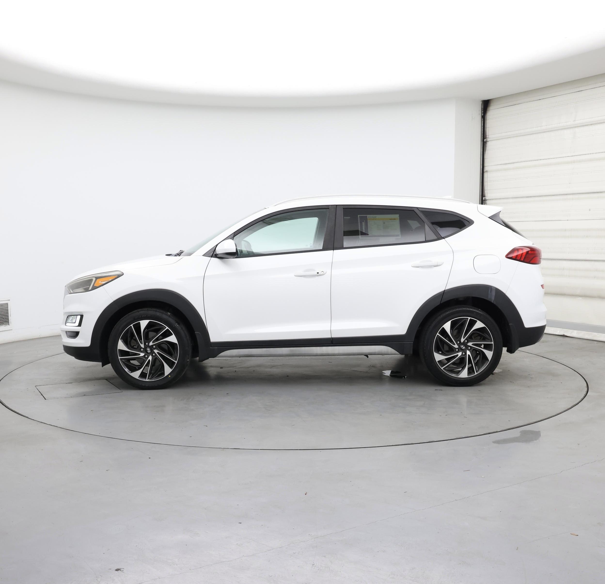 Thumbnail: 2019 Hyundai Tucson - 3