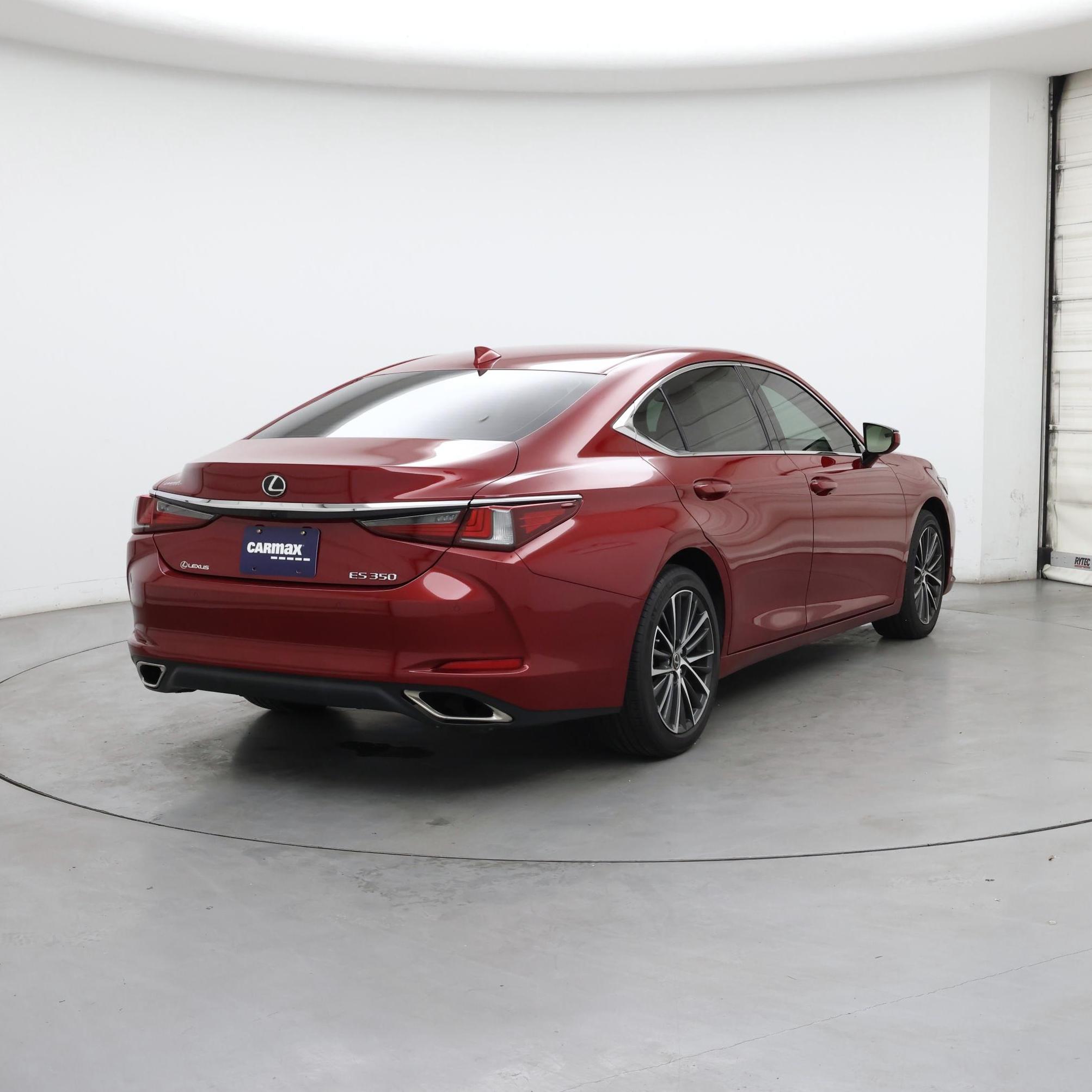 Thumbnail: 2022 Lexus ES - 8