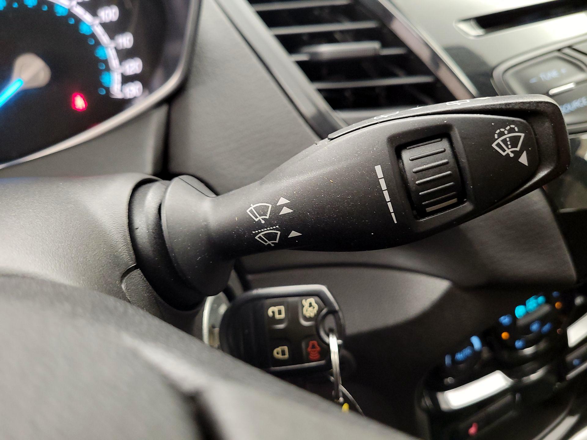 Thumbnail: 2018 Ford Fiesta - 18