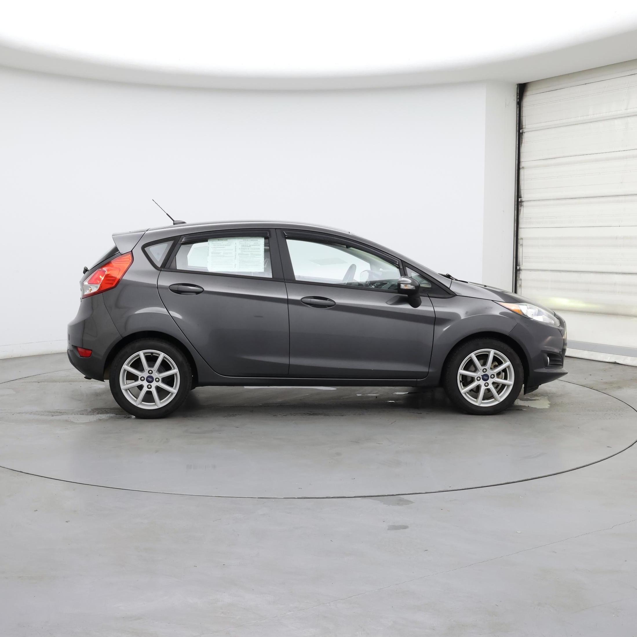 Thumbnail: 2018 Ford Fiesta - 7