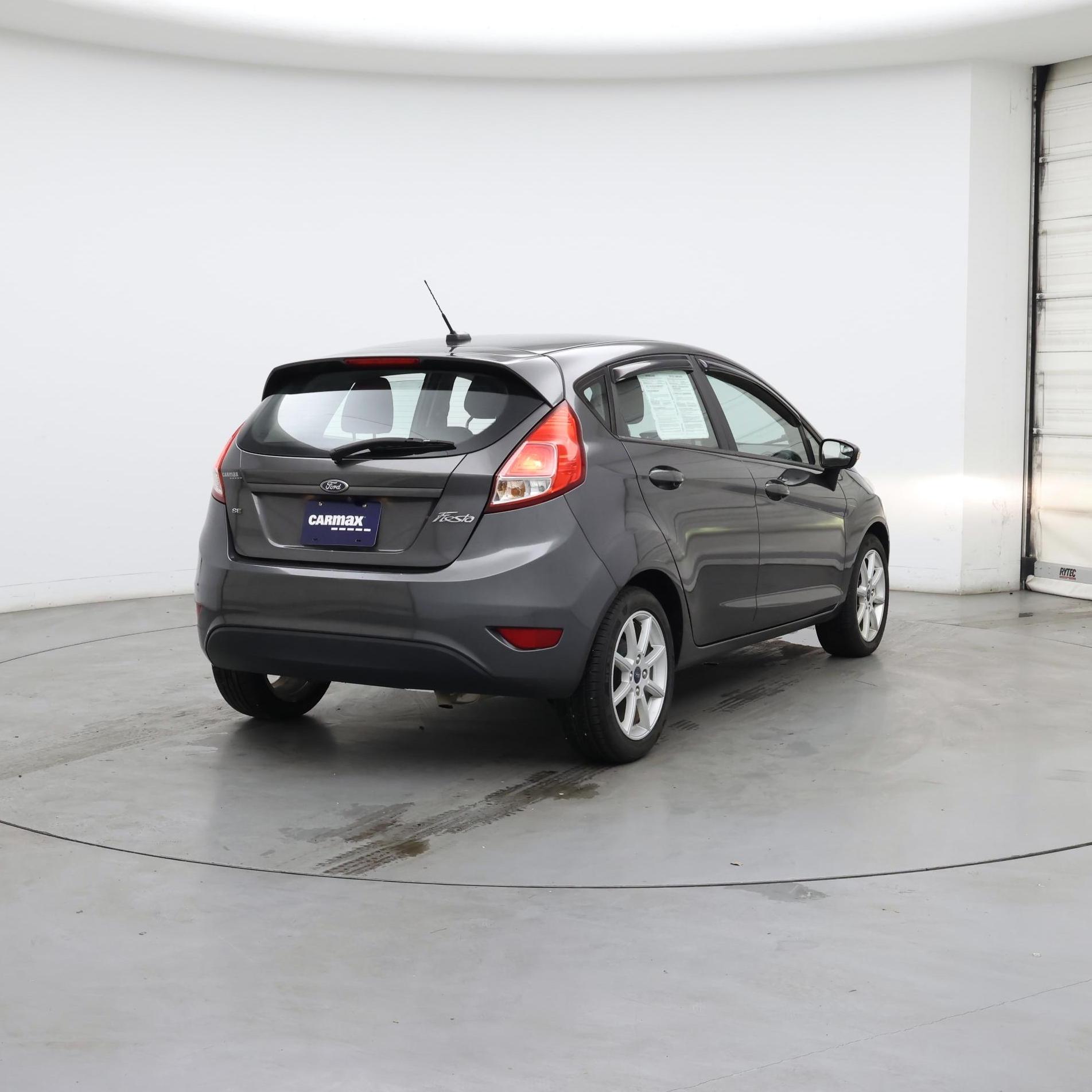 Thumbnail: 2018 Ford Fiesta - 8