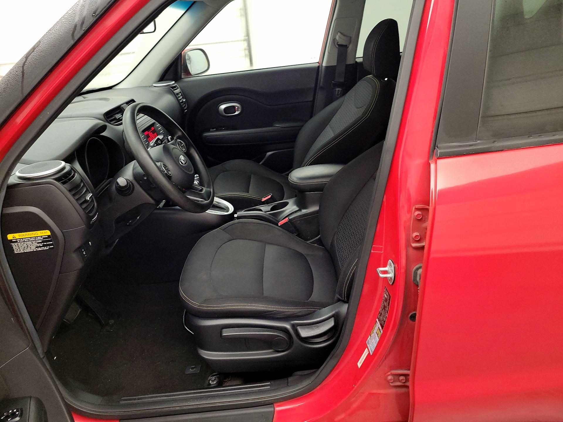 Thumbnail: 2015 Kia Soul - 11