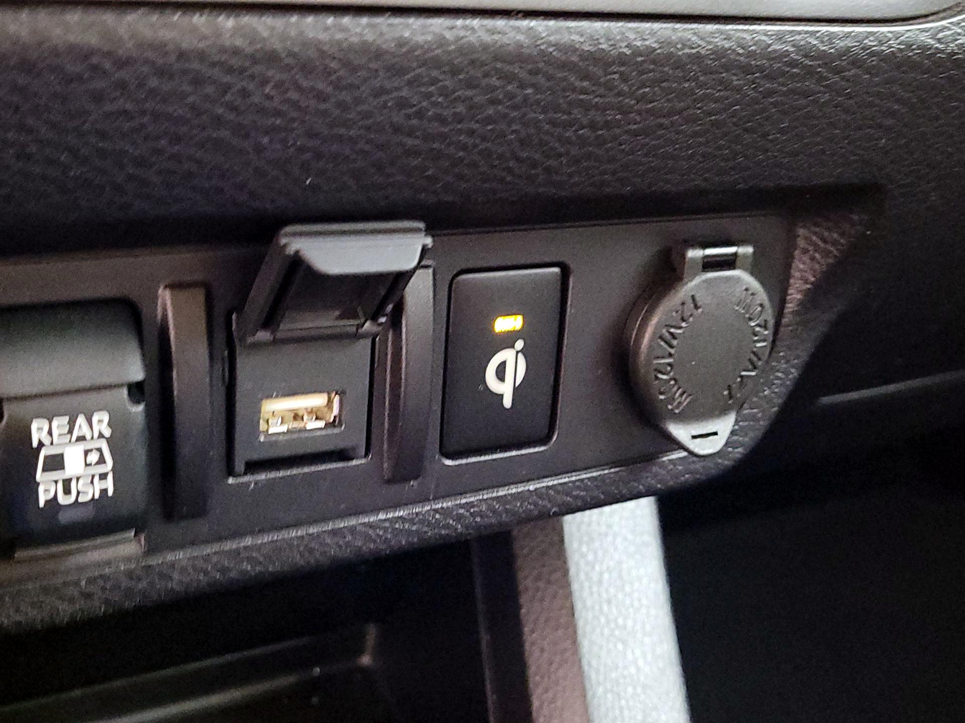 Thumbnail: 2021 Toyota Tacoma - 18