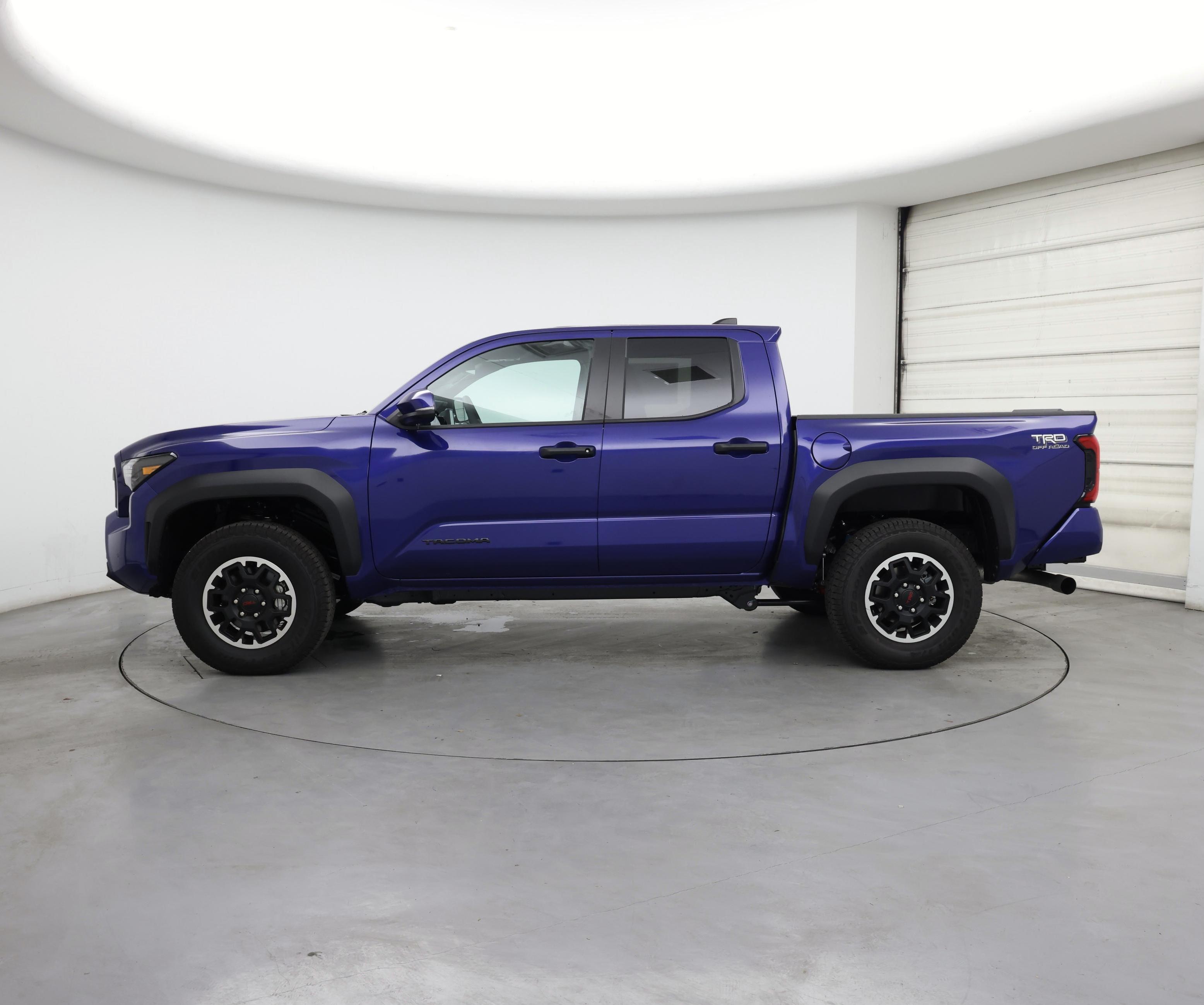Thumbnail: 2025 Toyota Tacoma - 3