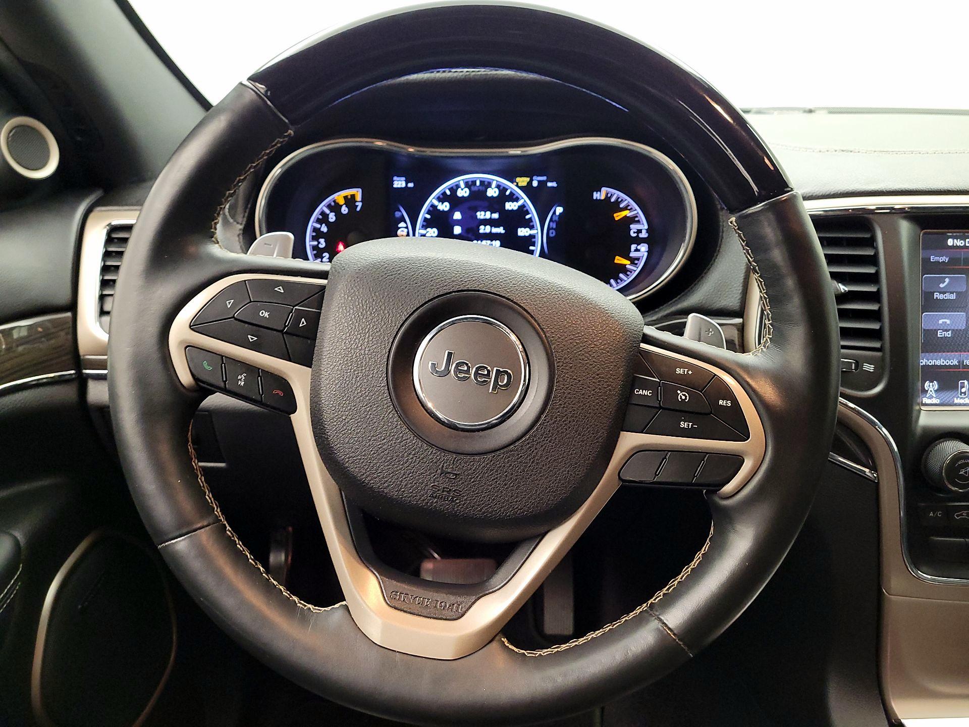 Thumbnail: 2017 Jeep Grand Cherokee - 10