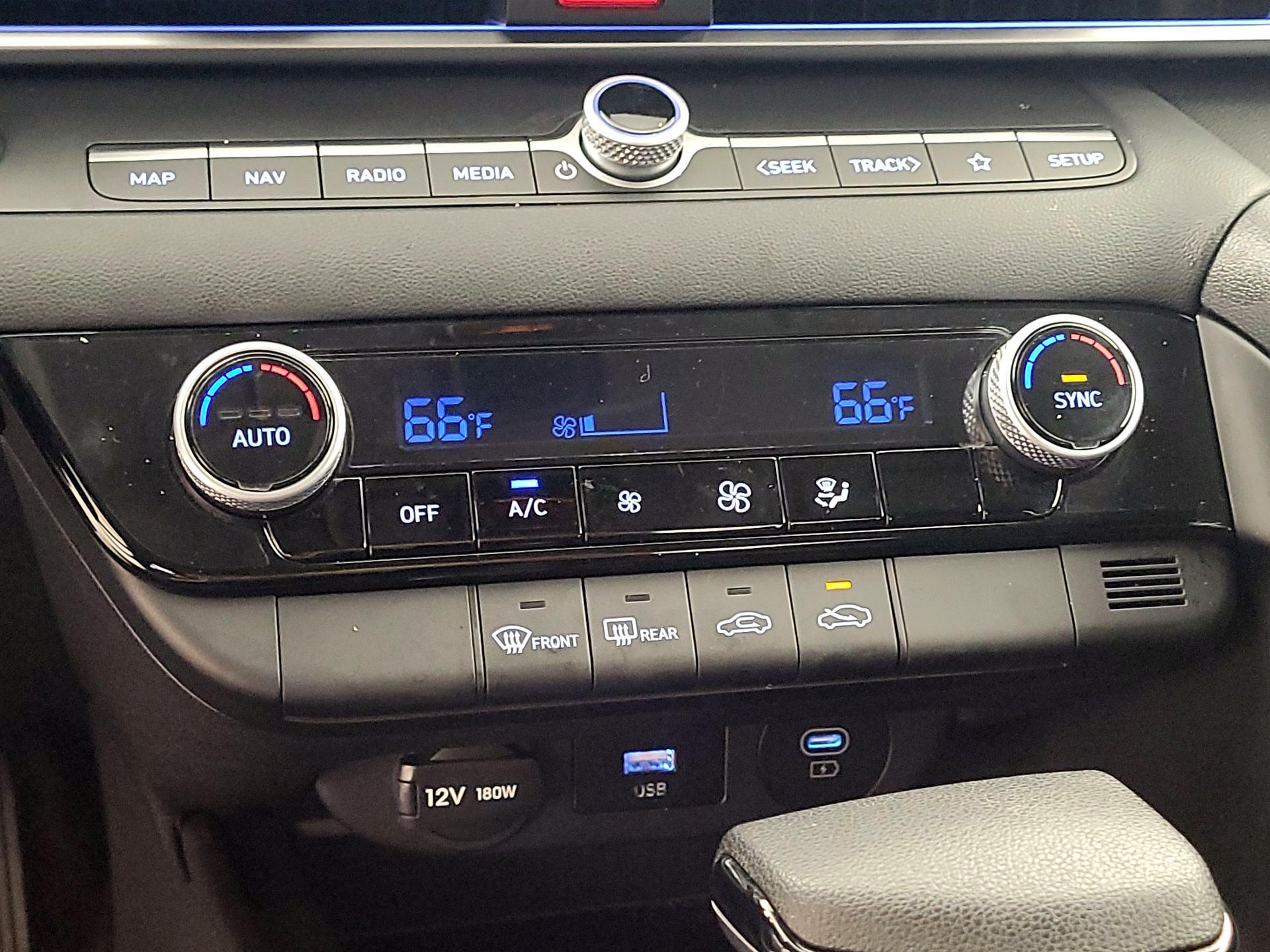 Thumbnail: 2024 Hyundai Elantra - 16