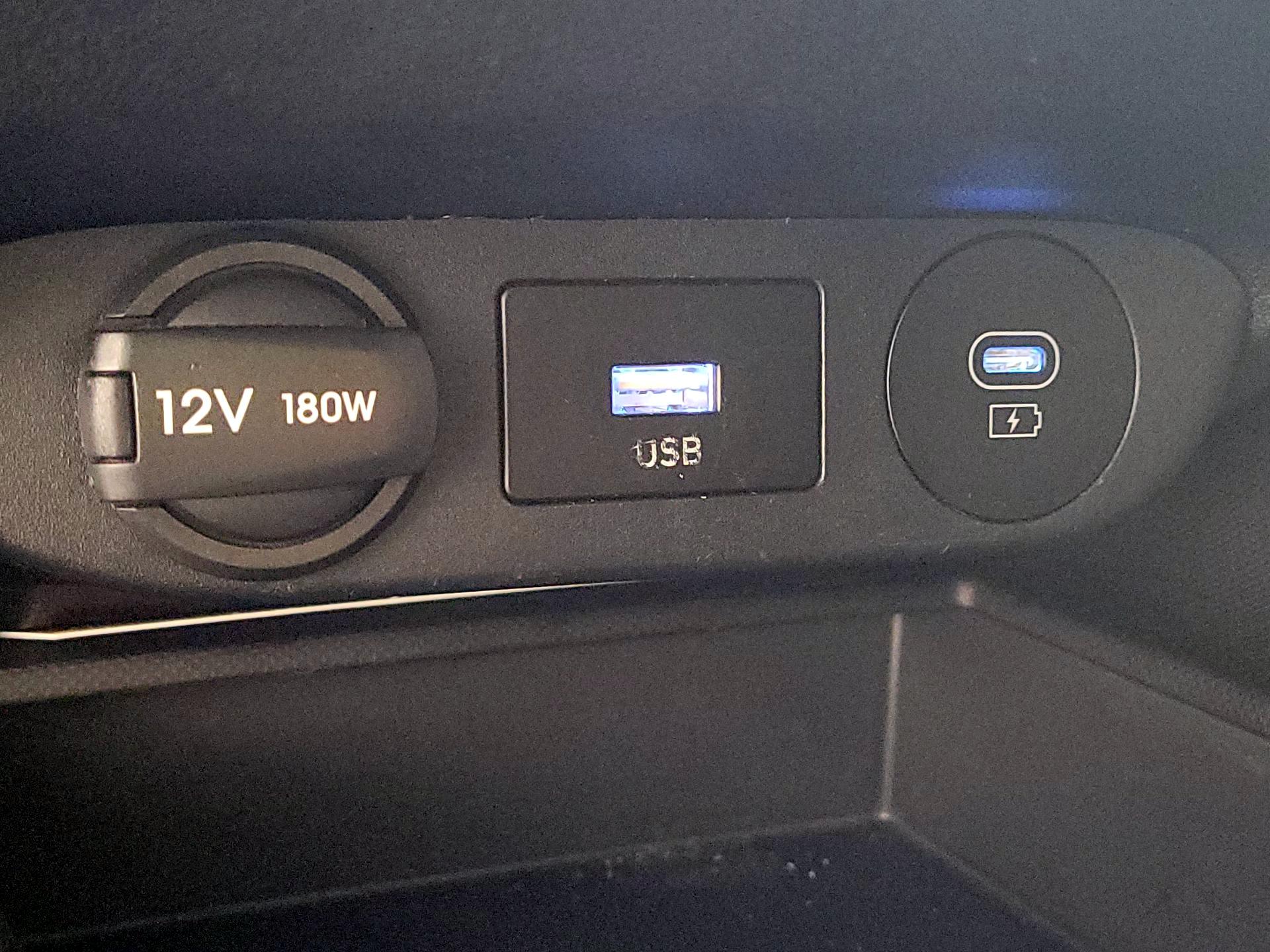 Thumbnail: 2024 Hyundai Elantra - 18