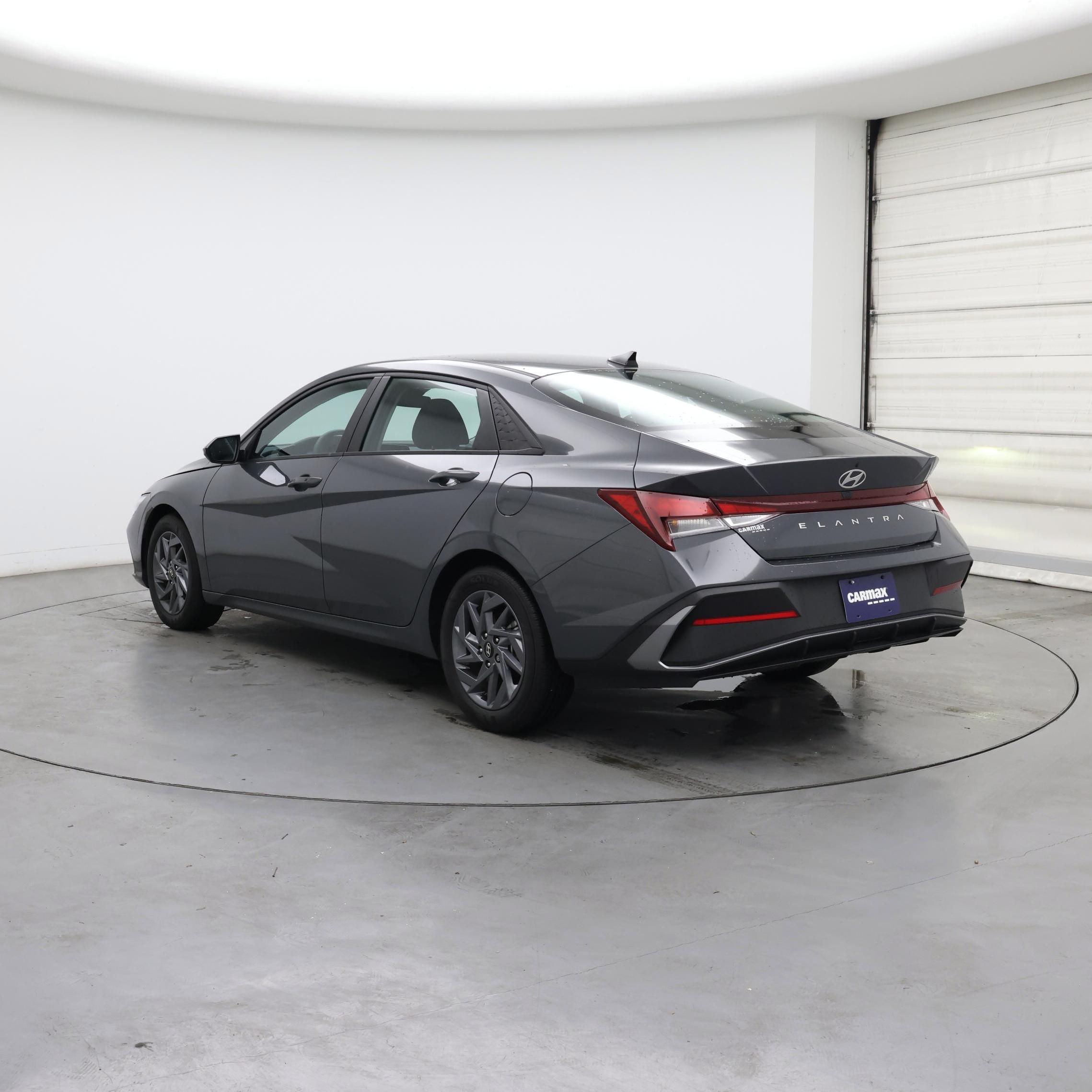 Thumbnail: 2024 Hyundai Elantra - 2