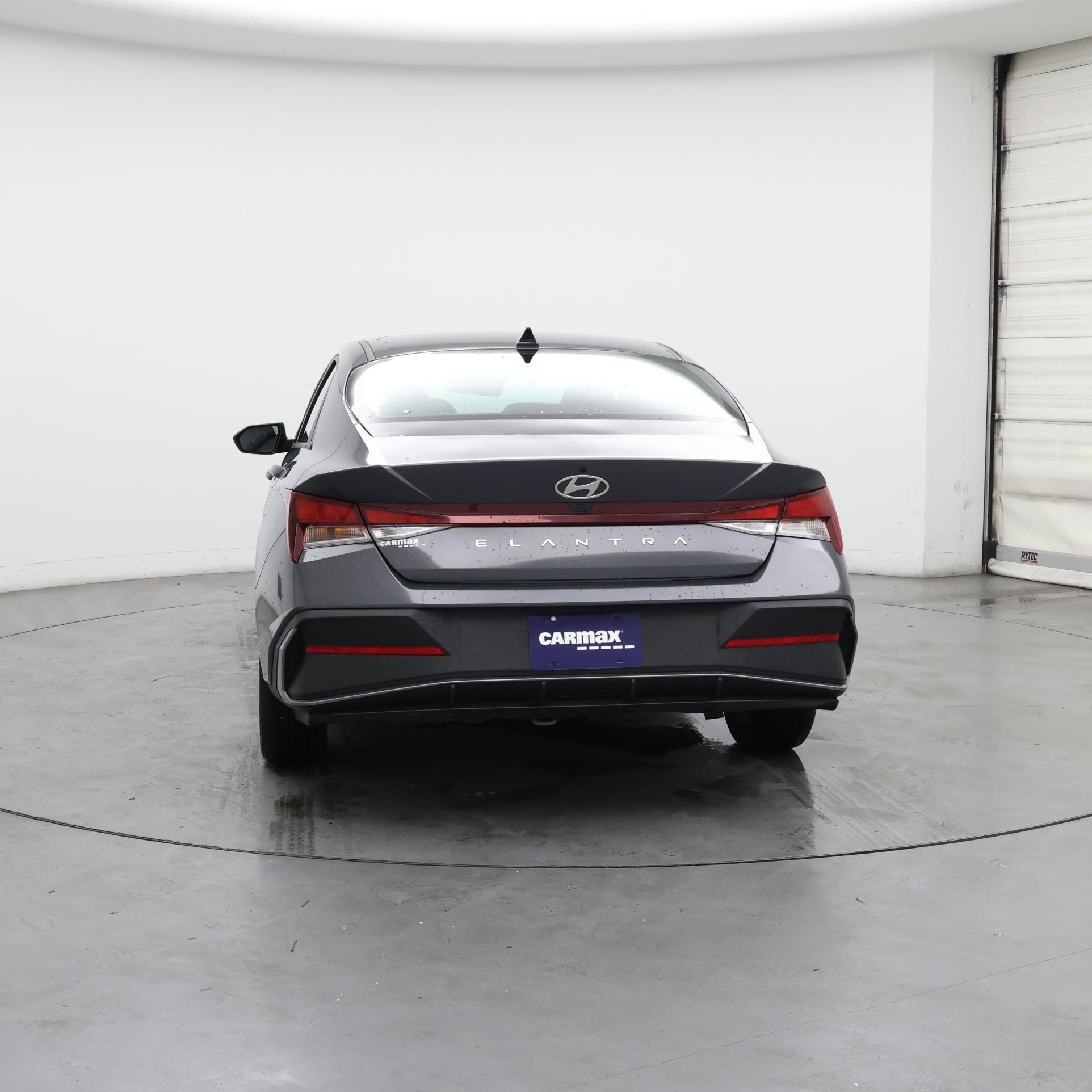 Thumbnail: 2024 Hyundai Elantra - 6