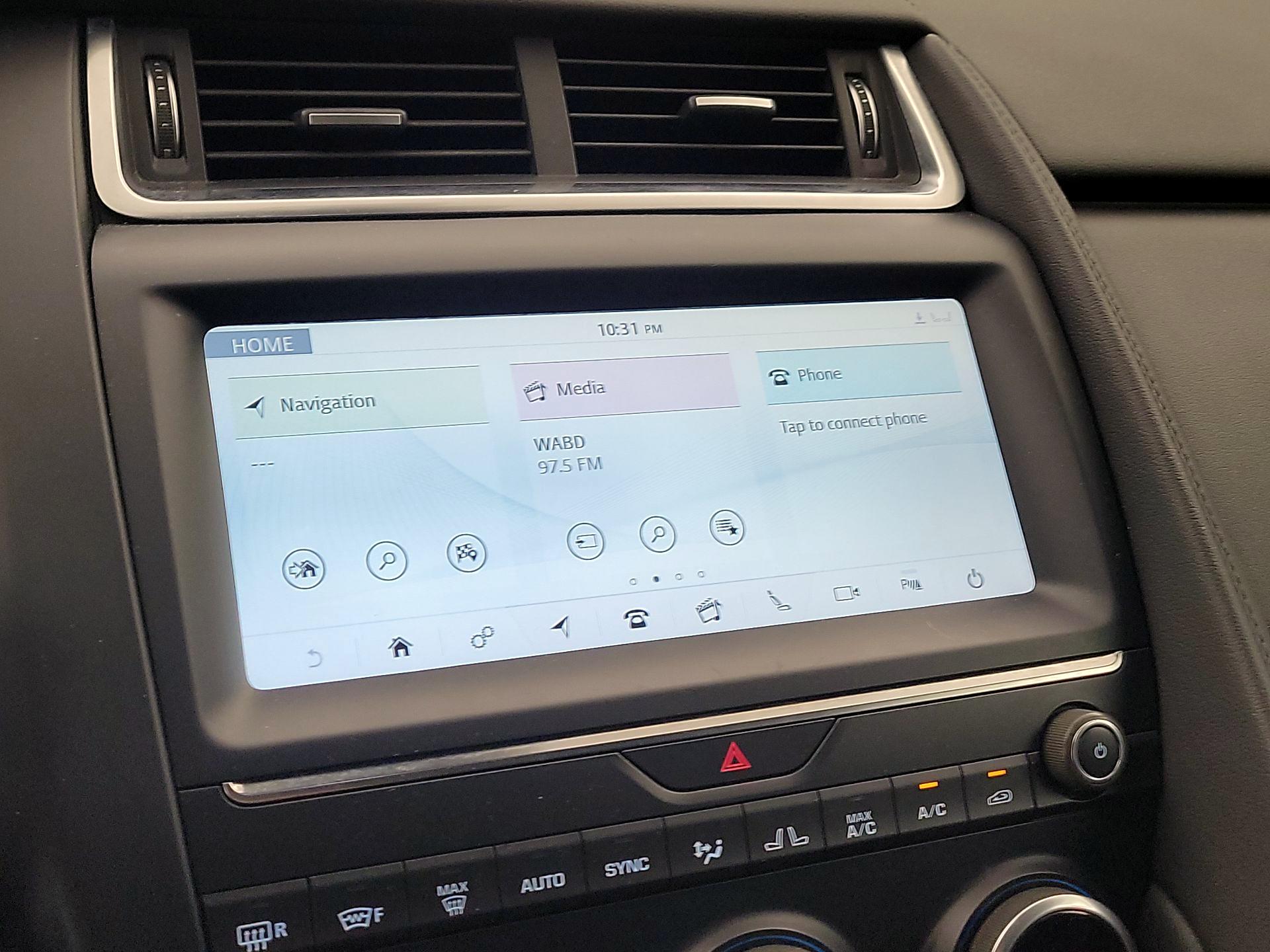 Thumbnail: 2019 Jaguar E-Pace - 15