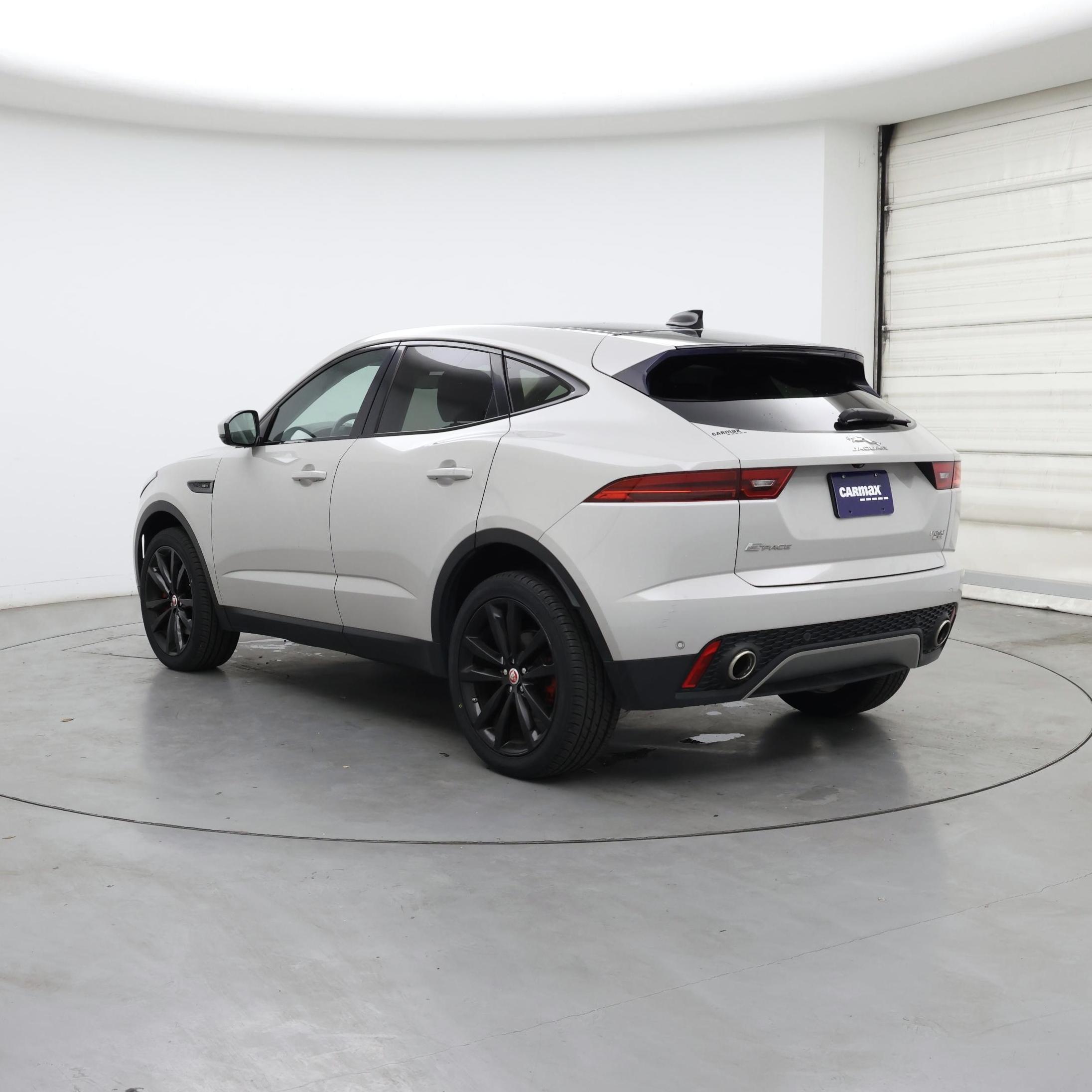 Thumbnail: 2019 Jaguar E-Pace - 2