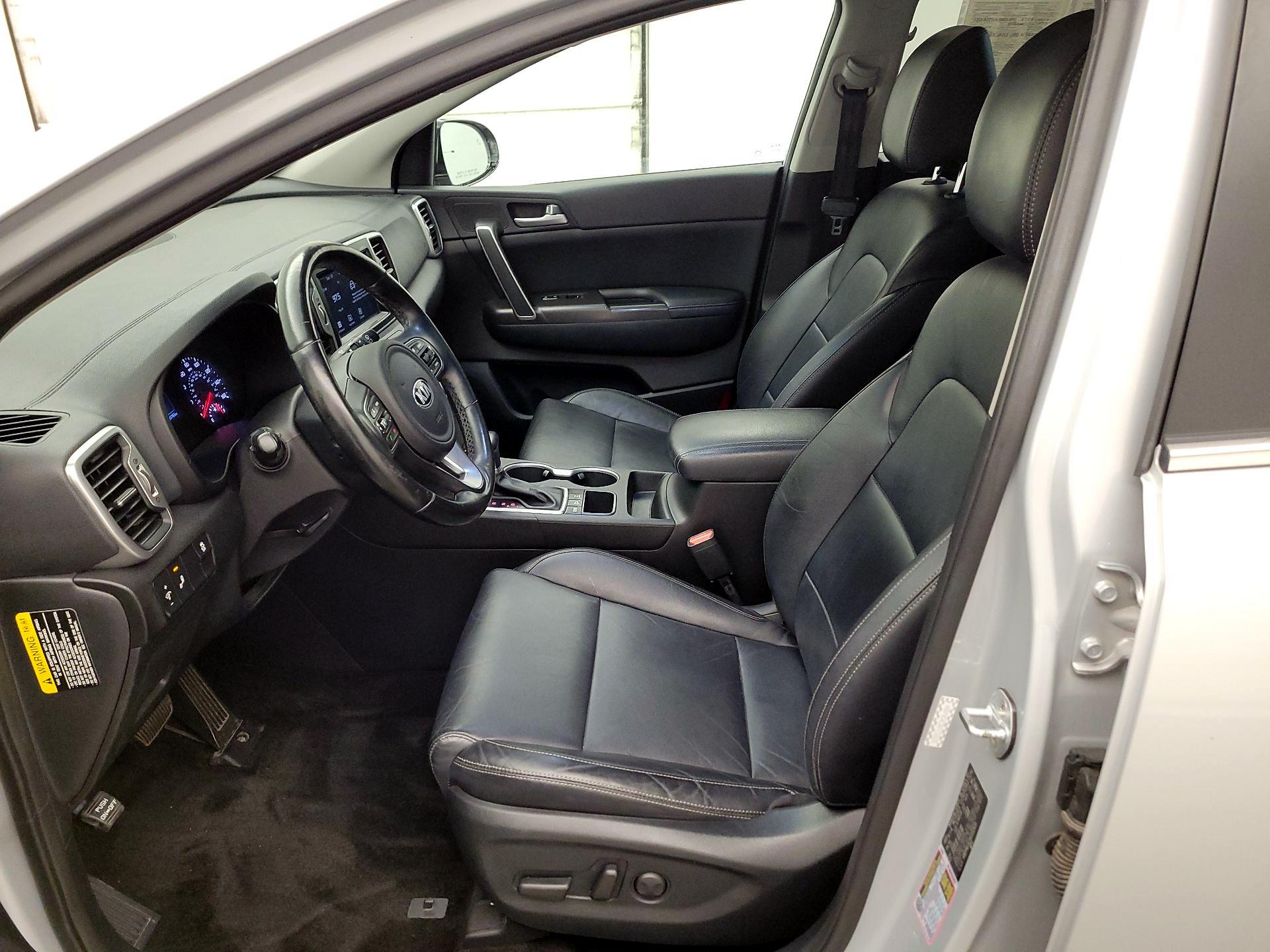 Thumbnail: 2017 Kia Sportage - 11