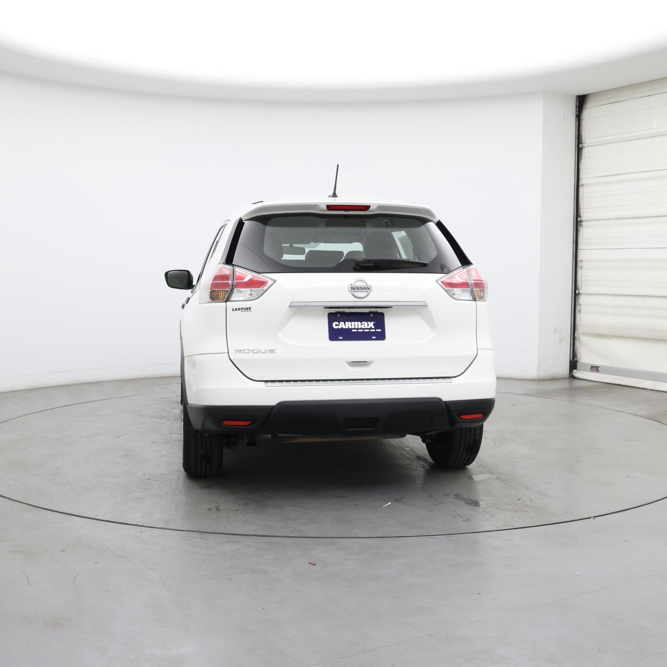 Thumbnail: 2016 Nissan Rogue - 6