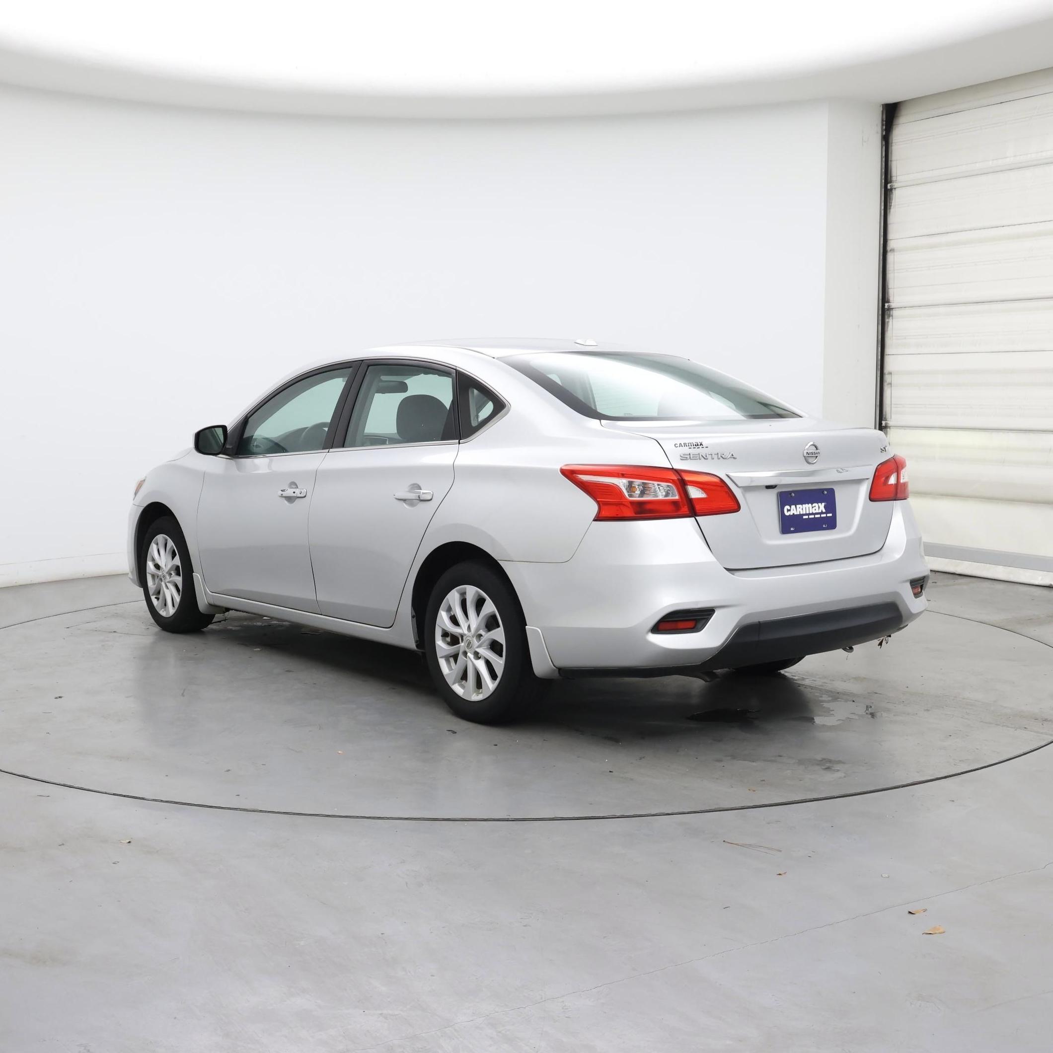 Thumbnail: 2019 Nissan Sentra - 2