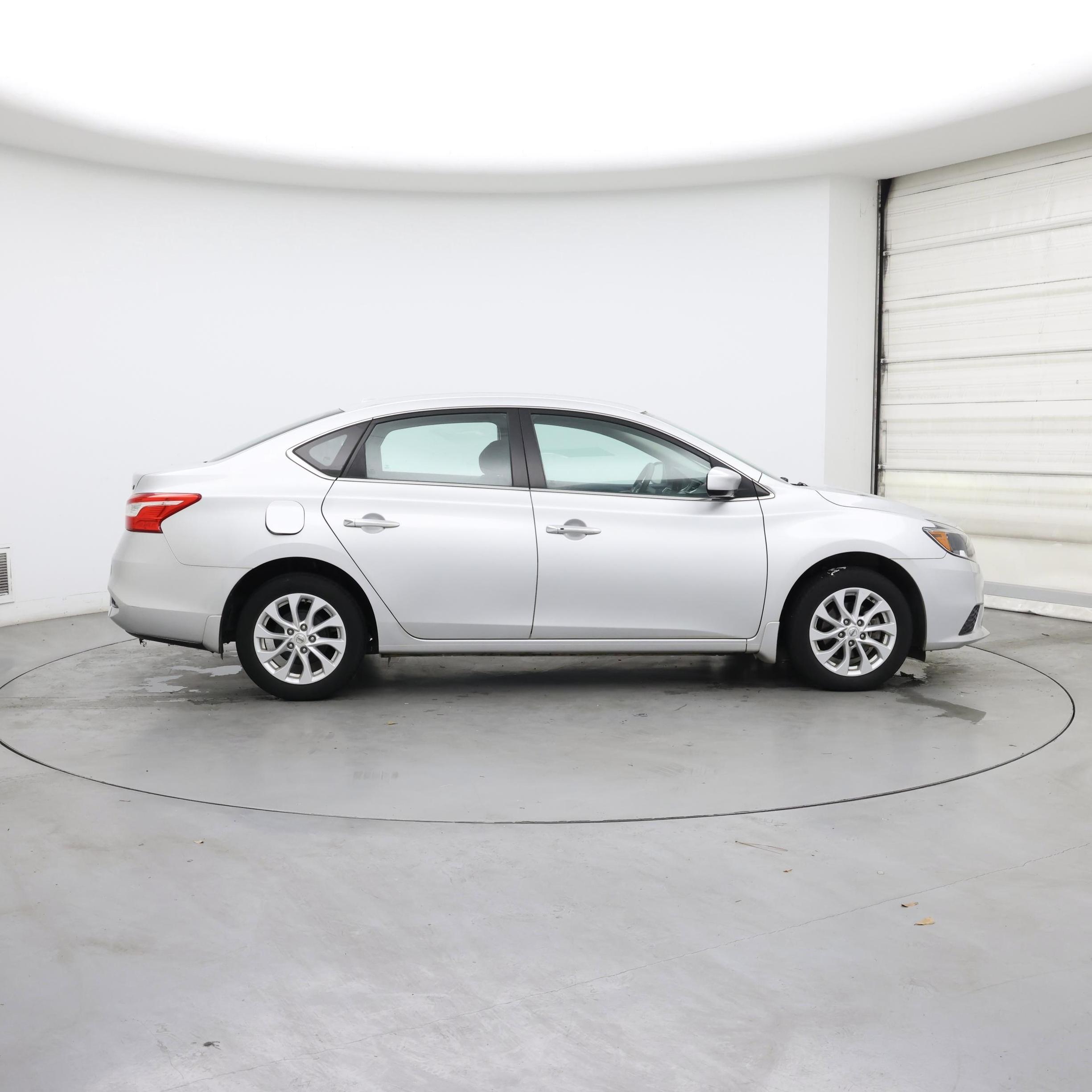 Thumbnail: 2019 Nissan Sentra - 7