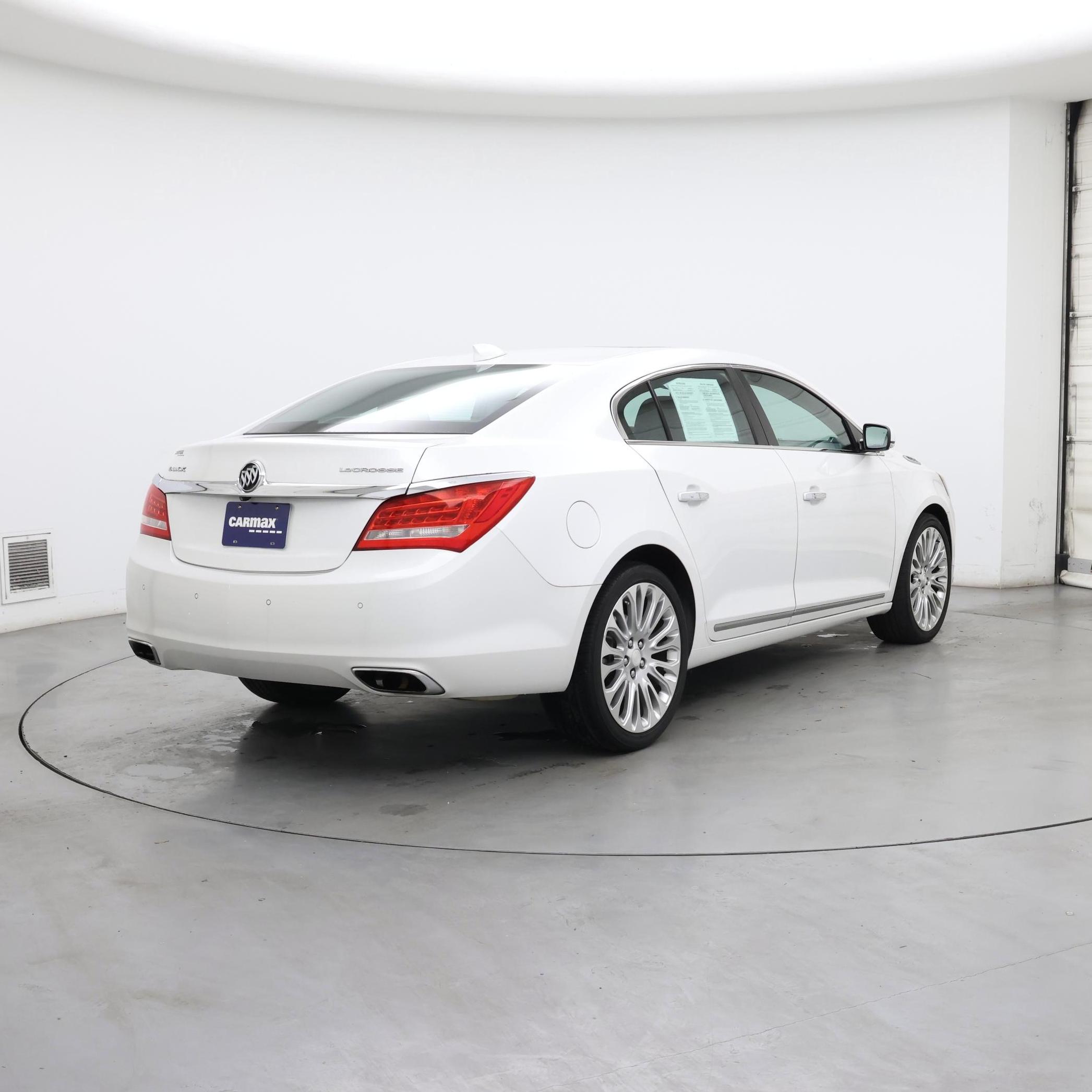 Thumbnail: 2016 Buick LaCrosse - 8