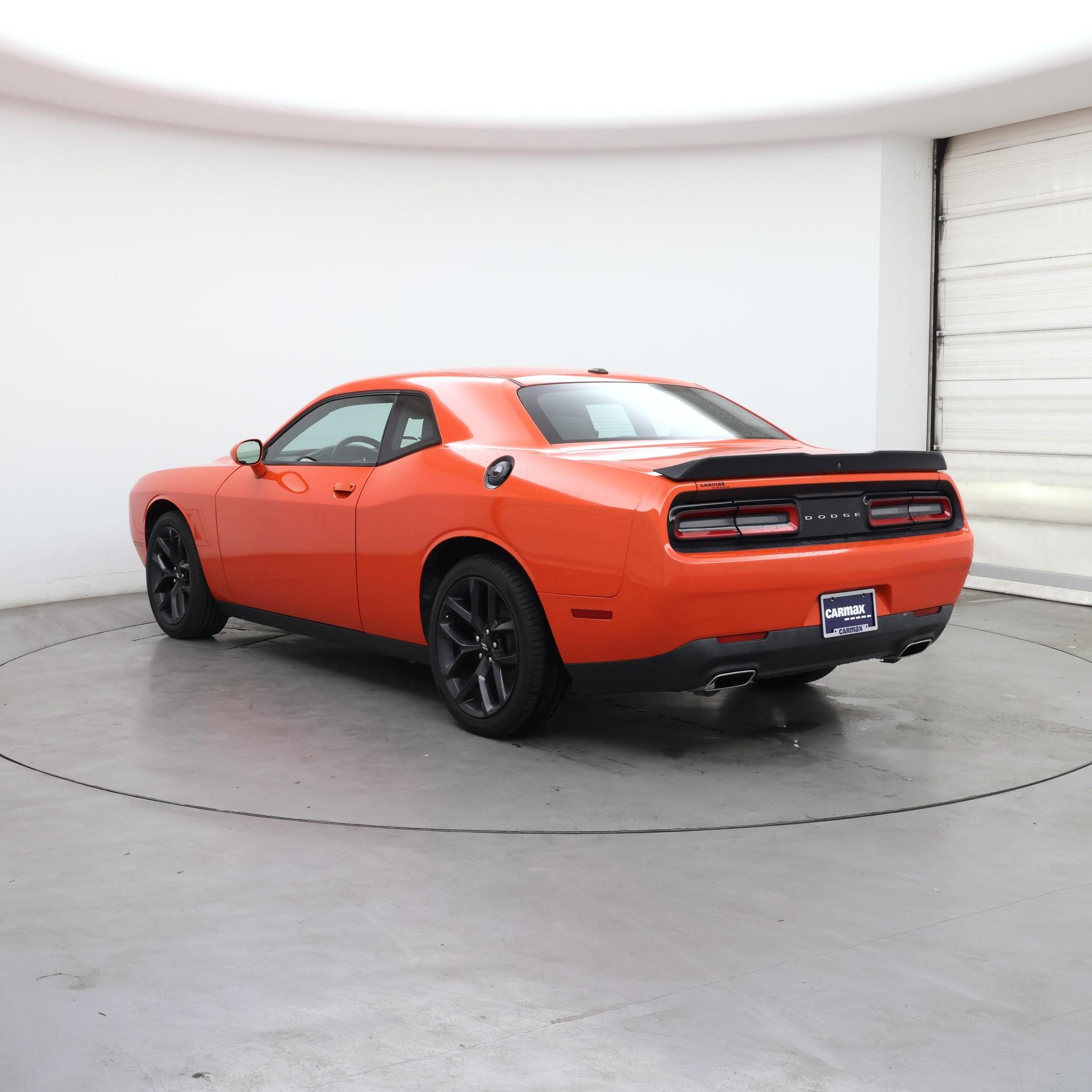 Thumbnail: 2019 Dodge Challenger - 2