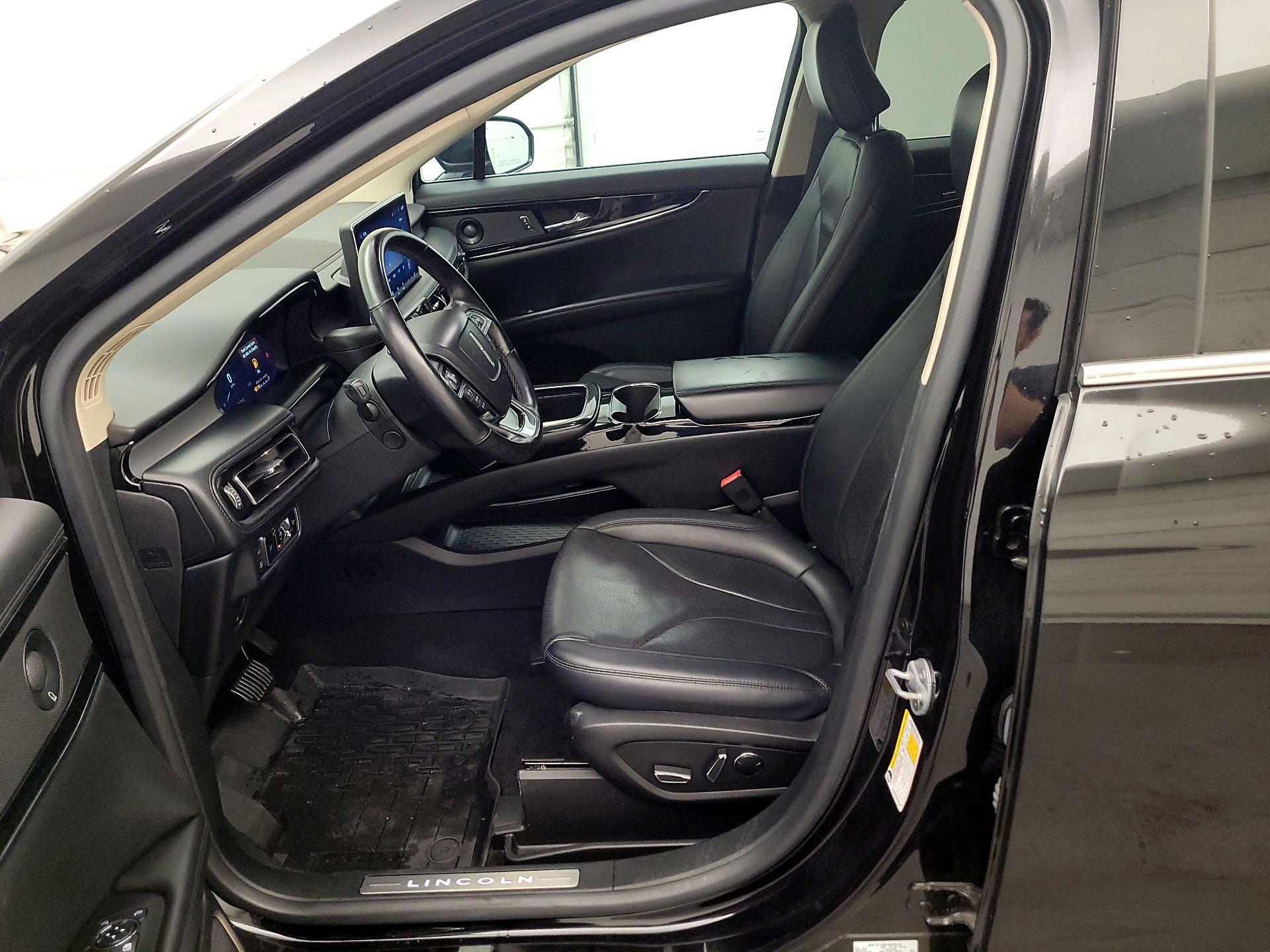 Thumbnail: 2023 Lincoln Nautilus - 11