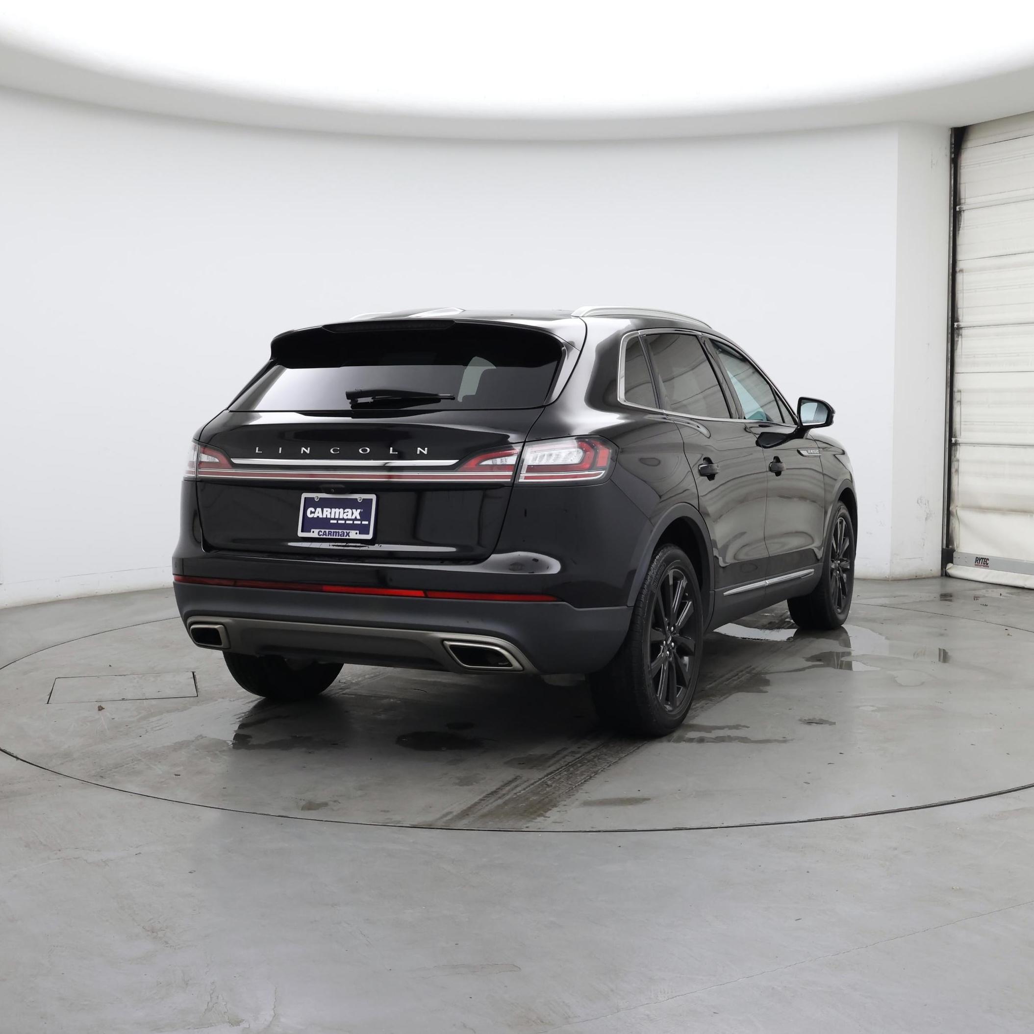 Thumbnail: 2023 Lincoln Nautilus - 8