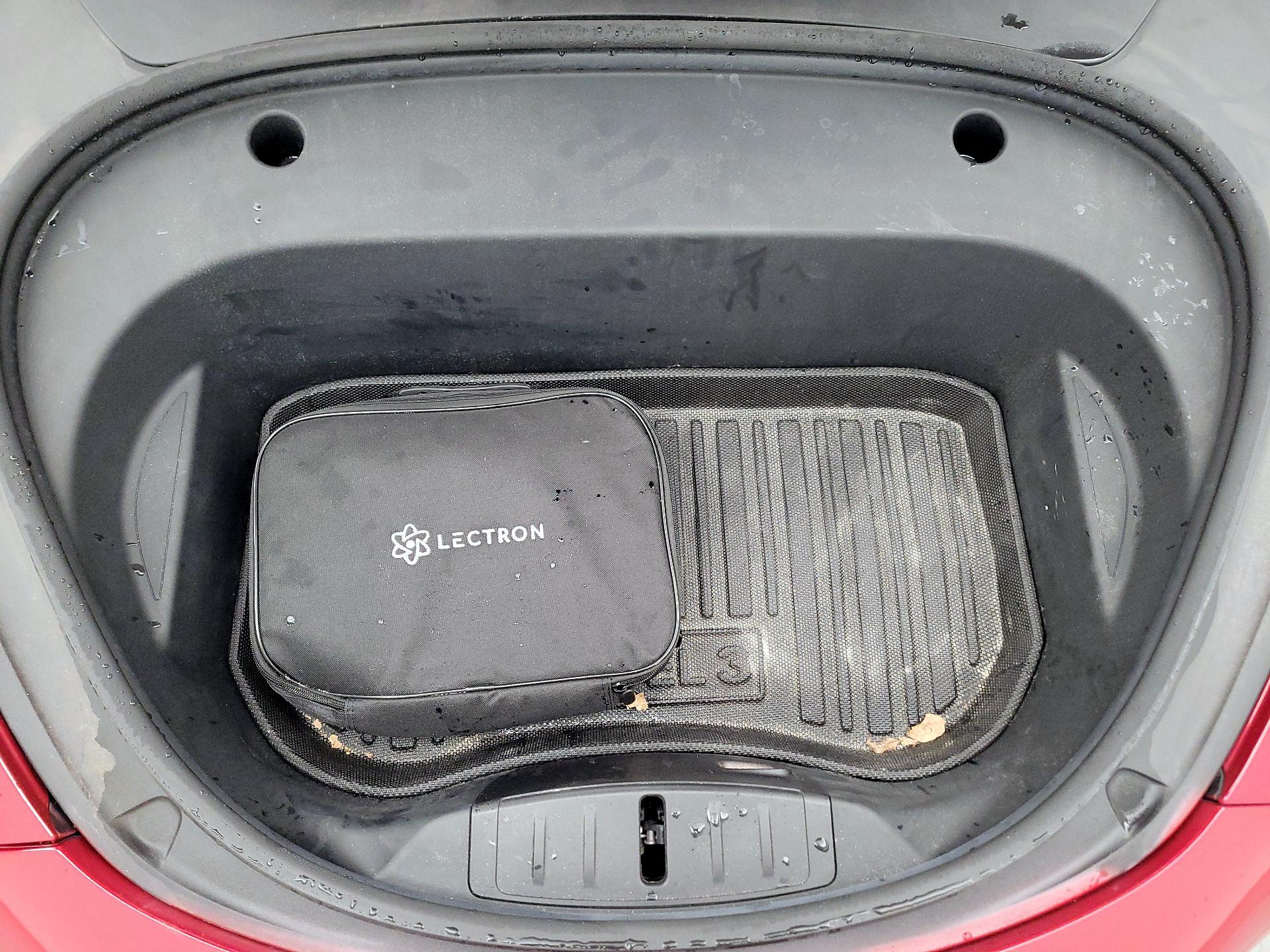 Thumbnail: 2022 Tesla Model 3 - 19