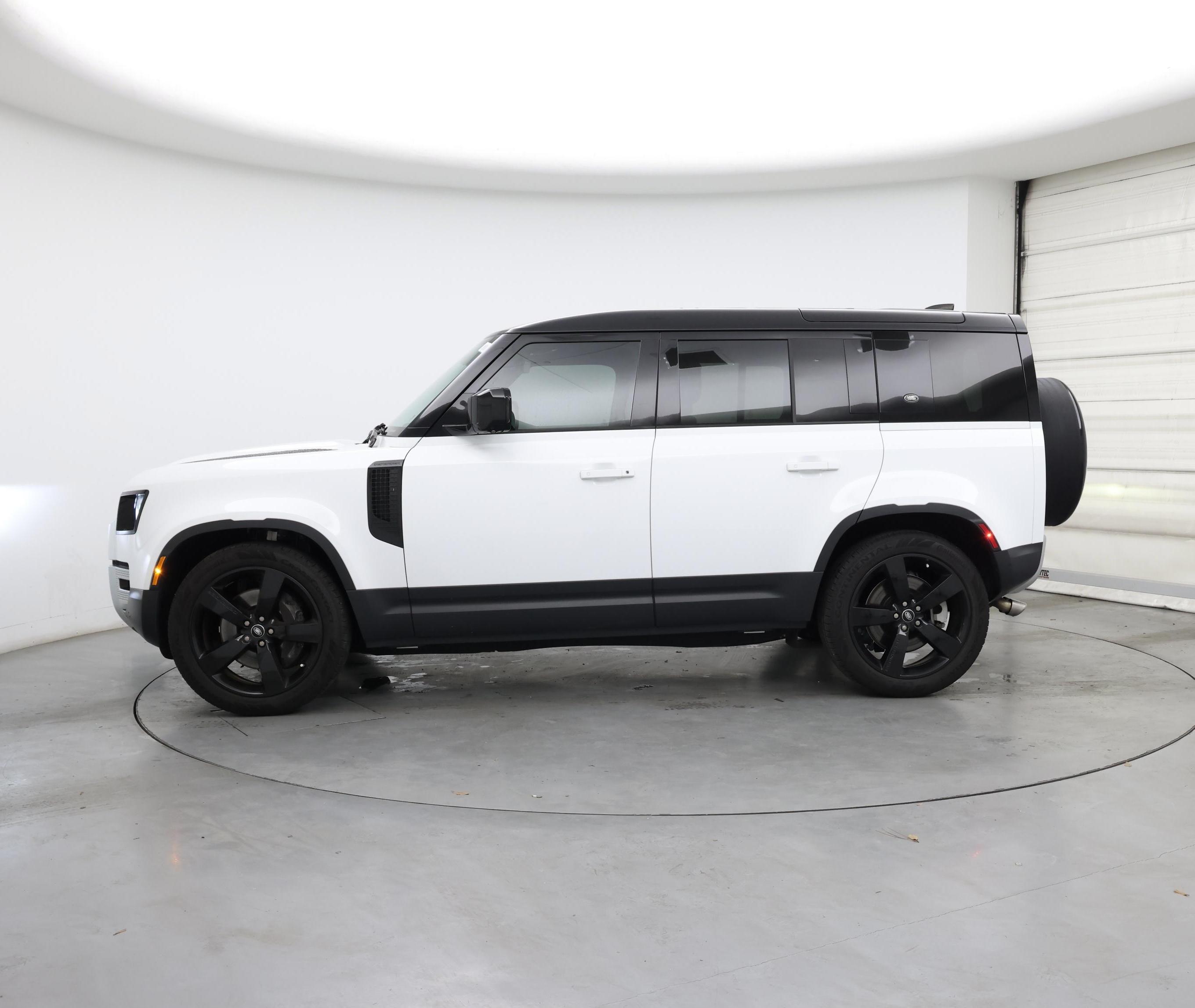 Thumbnail: 2024 Land Rover Defender - 3