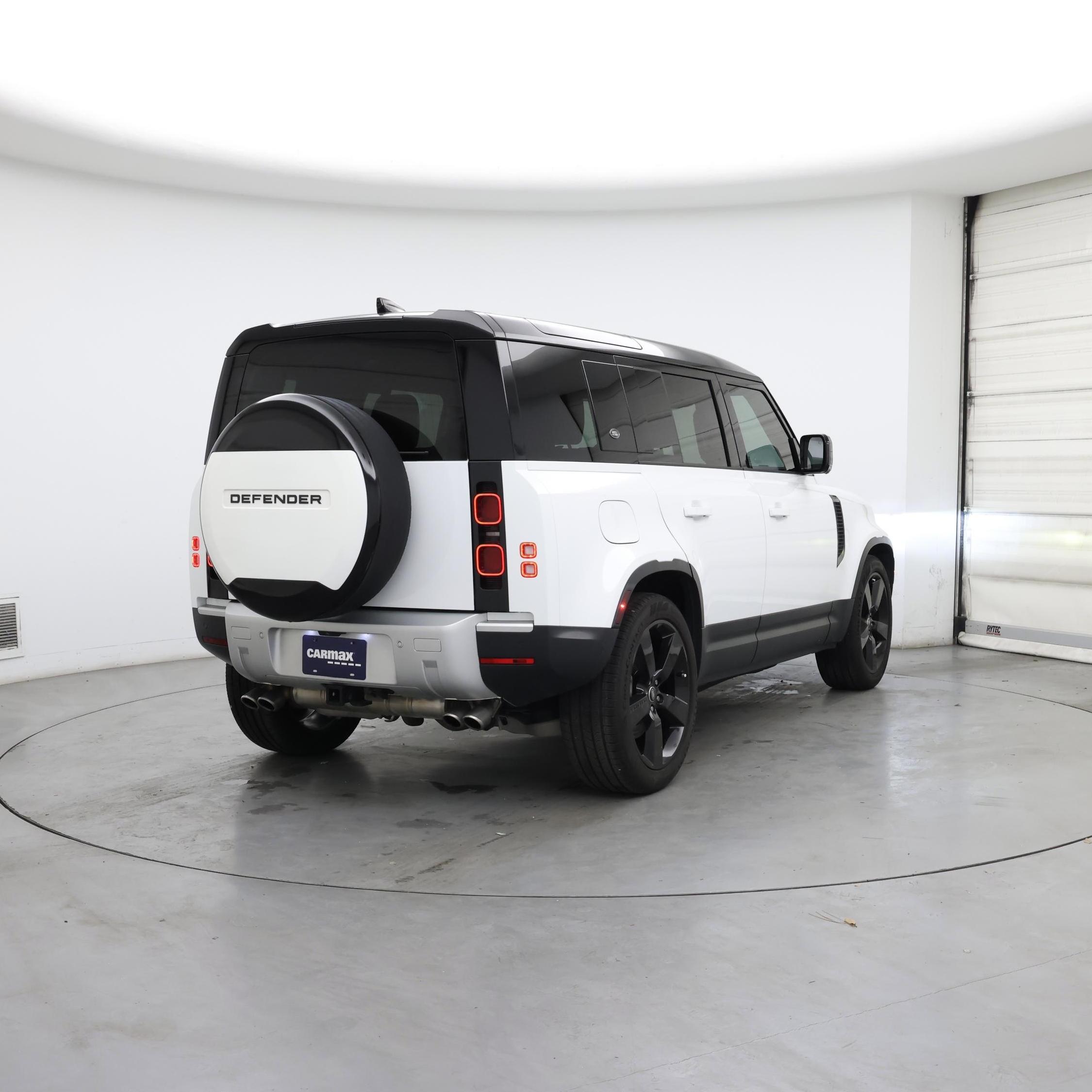 Thumbnail: 2024 Land Rover Defender - 8