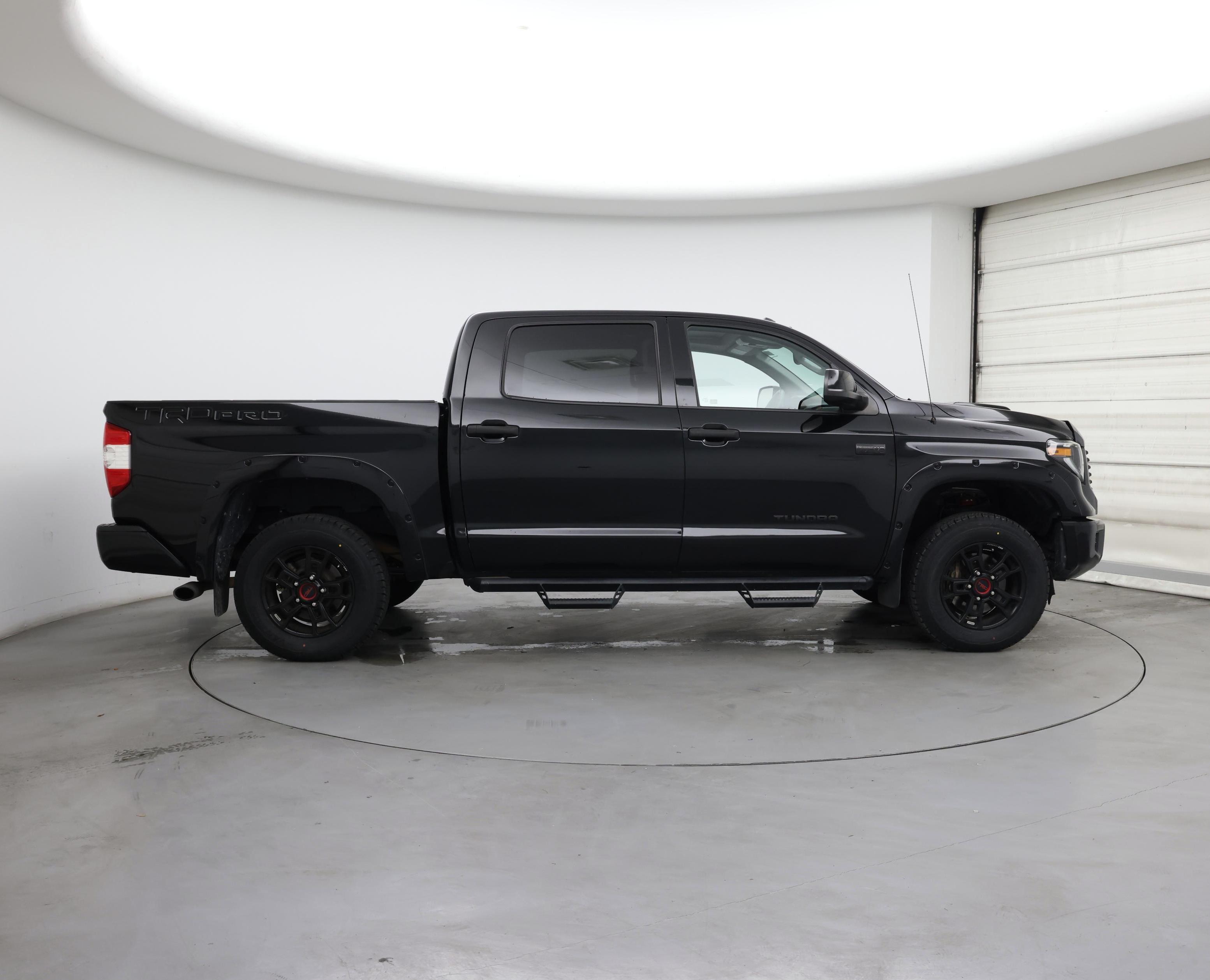 Thumbnail: 2019 Toyota Tundra - 7