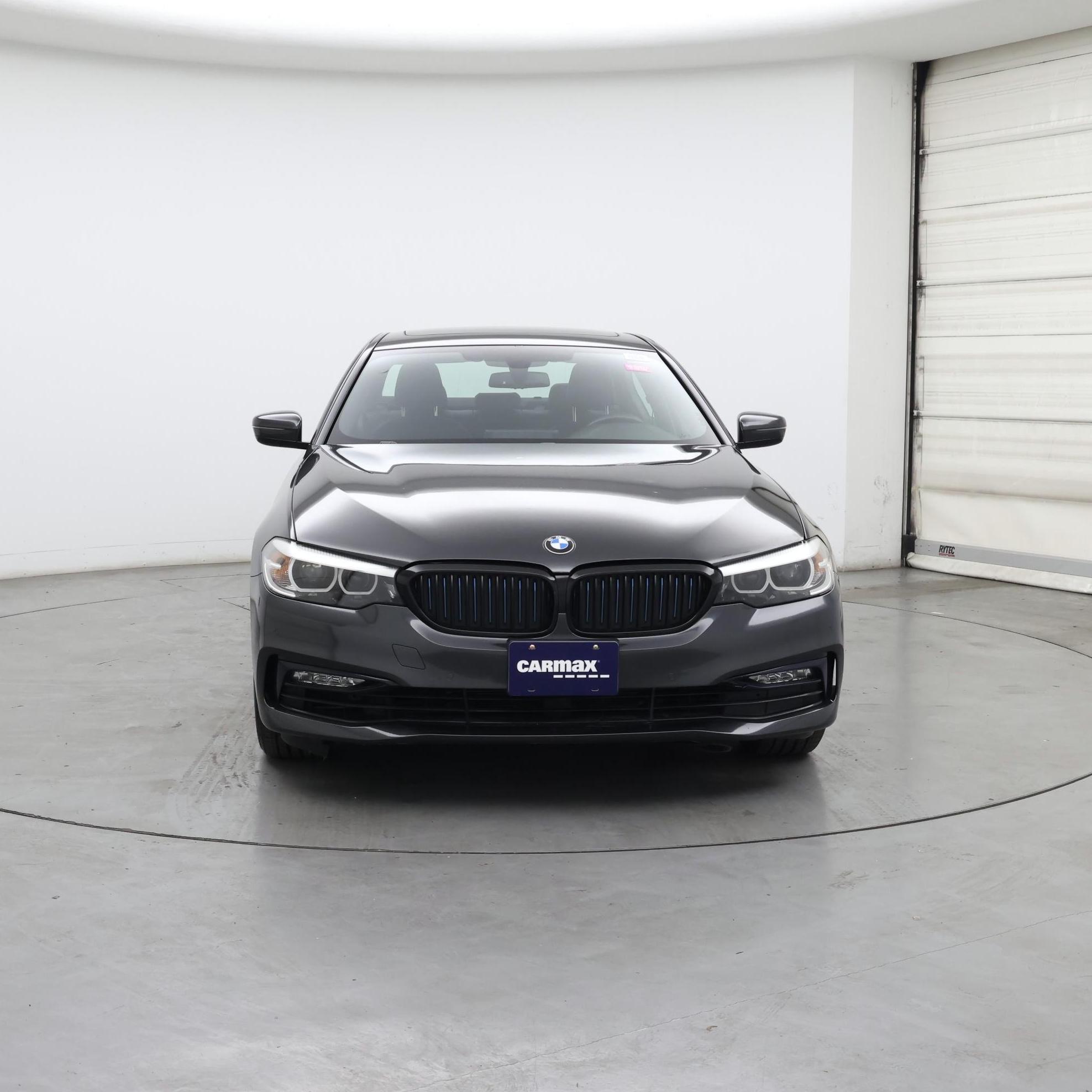 Thumbnail: 2018 BMW 5 Series - 5