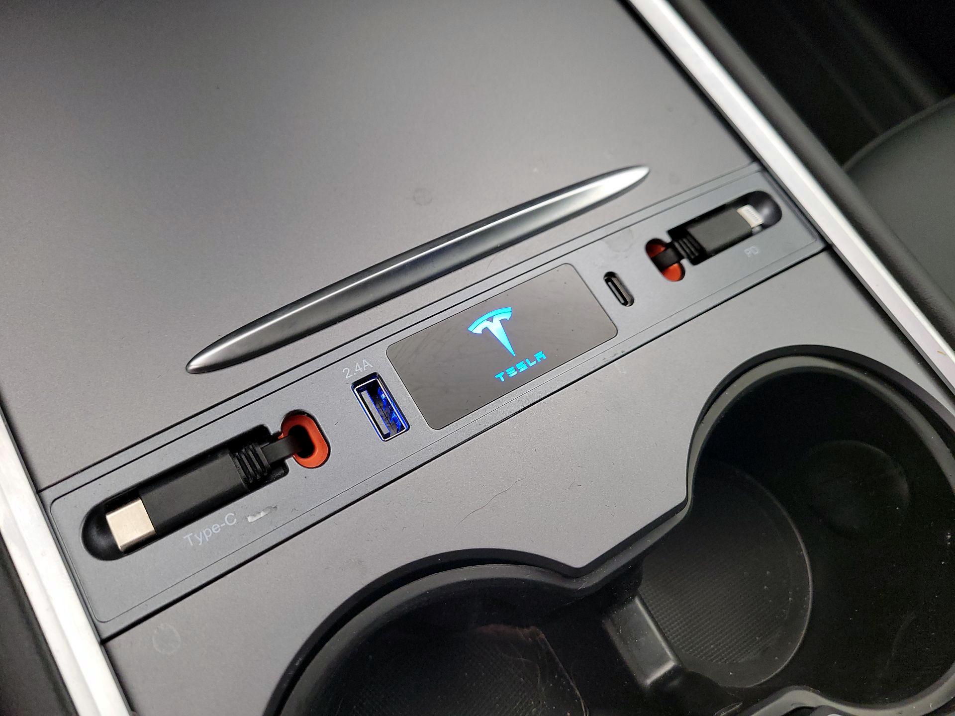 Thumbnail: 2025 Tesla Model Y - 17