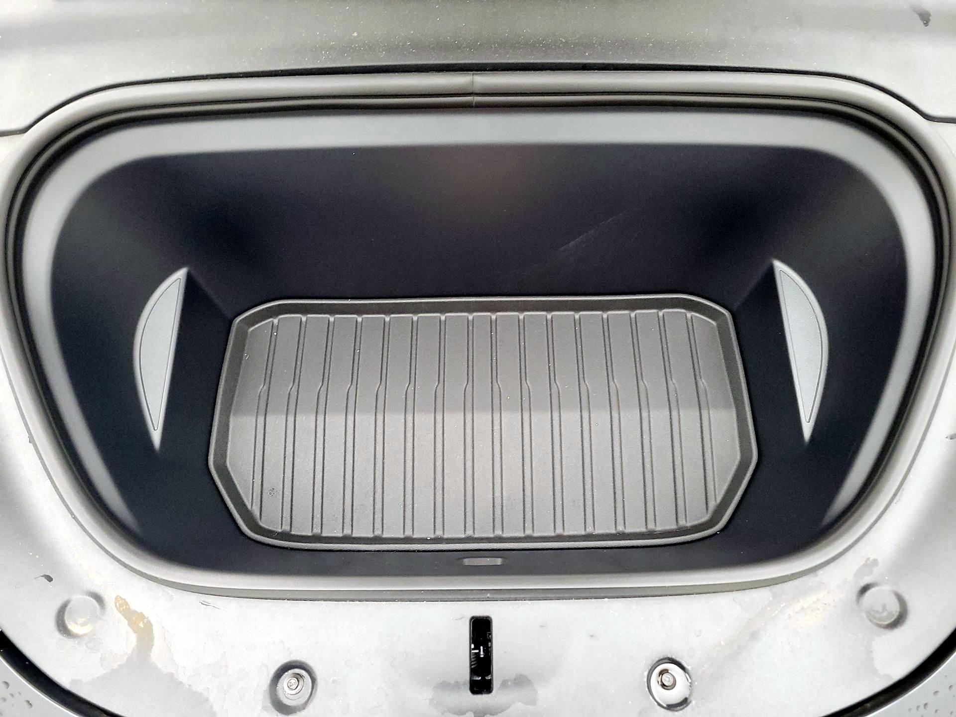 Thumbnail: 2025 Tesla Model Y - 20