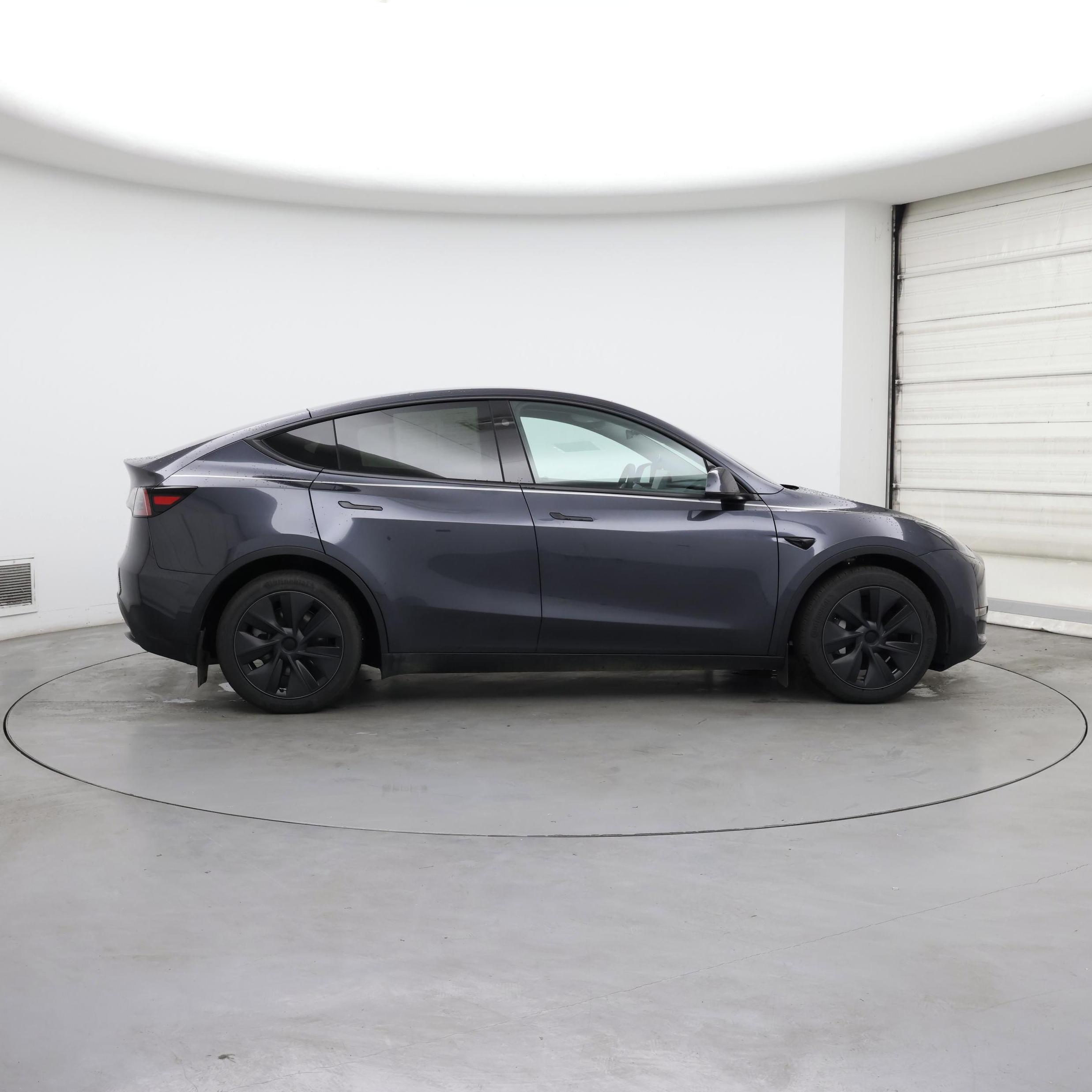 Thumbnail: 2025 Tesla Model Y - 7