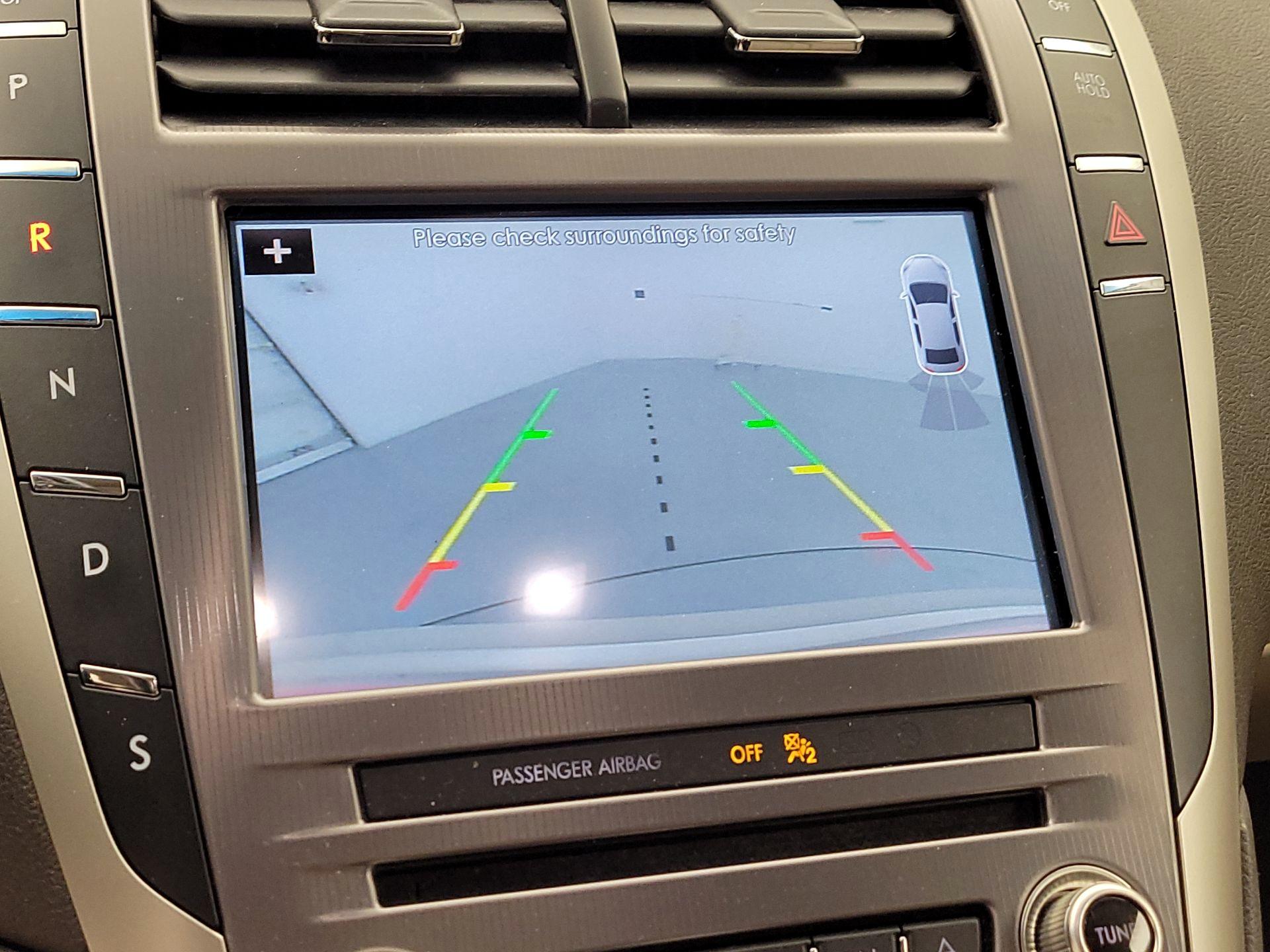 Thumbnail: 2017 Lincoln MKZ - 14