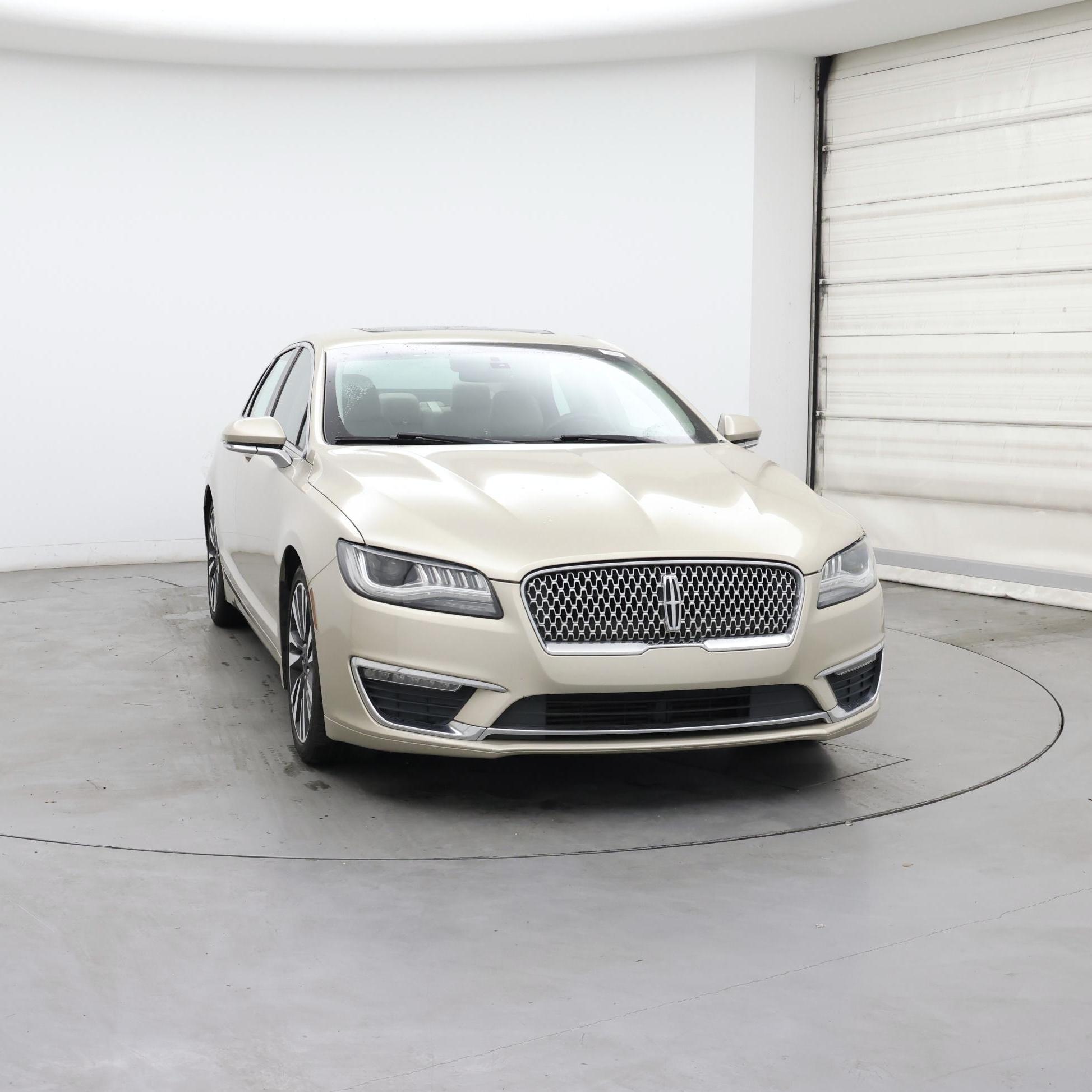 Thumbnail: 2017 Lincoln MKZ - 5