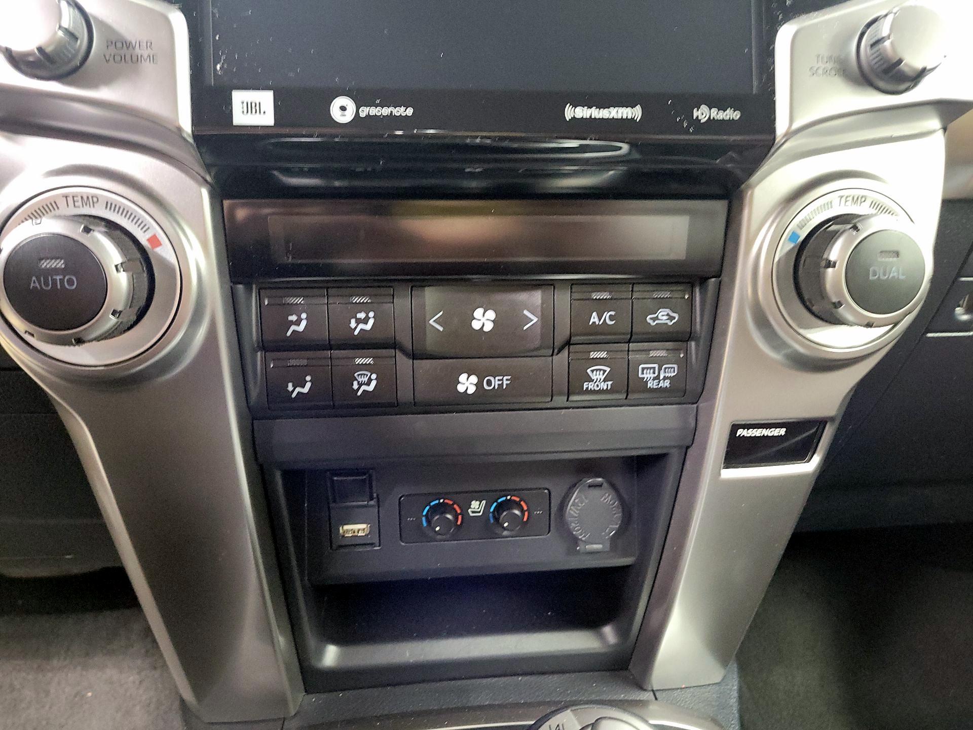 Thumbnail: 2022 Toyota 4Runner - 14