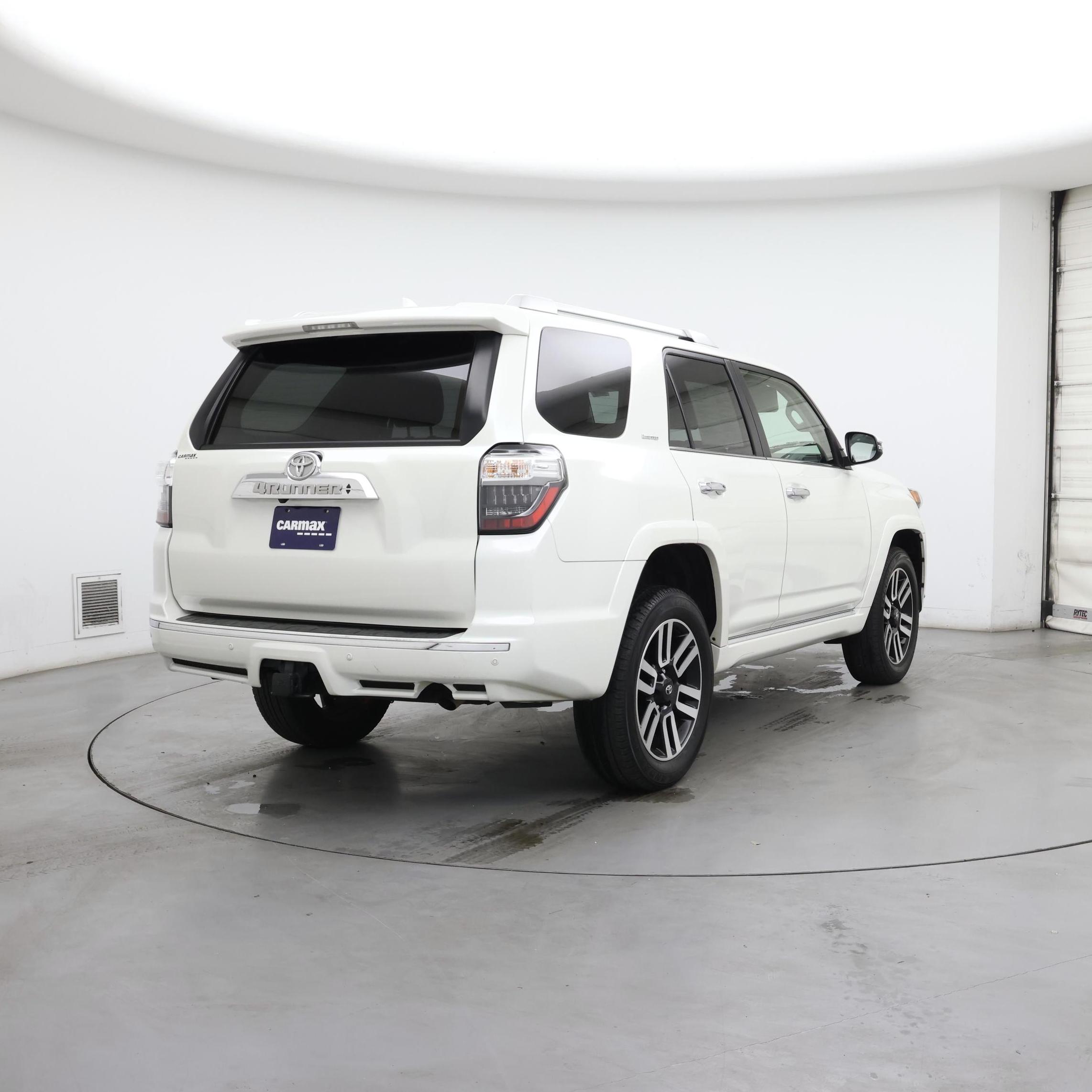 Thumbnail: 2022 Toyota 4Runner - 8