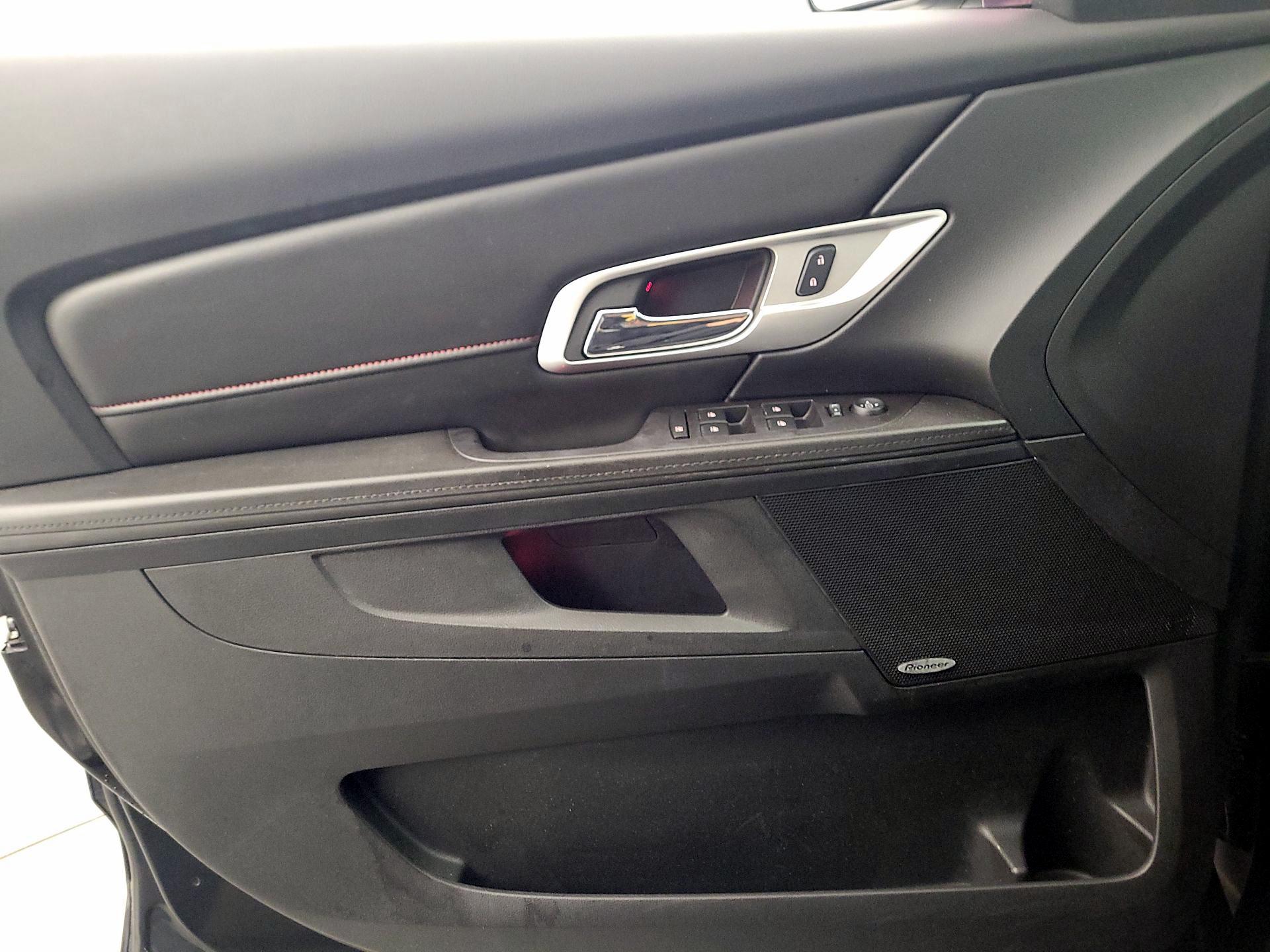 Thumbnail: 2017 GMC Terrain - 12