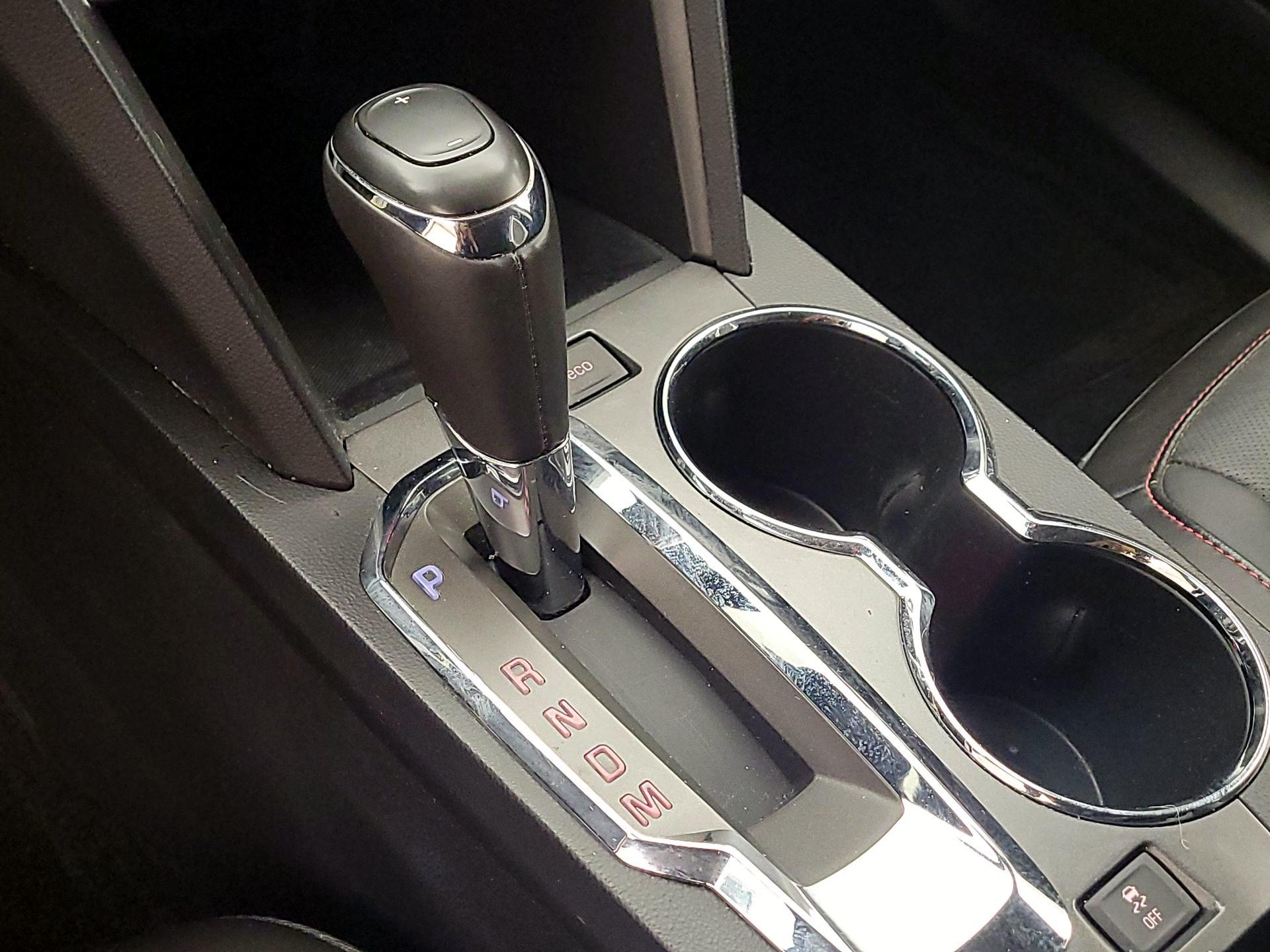 Thumbnail: 2017 GMC Terrain - 16