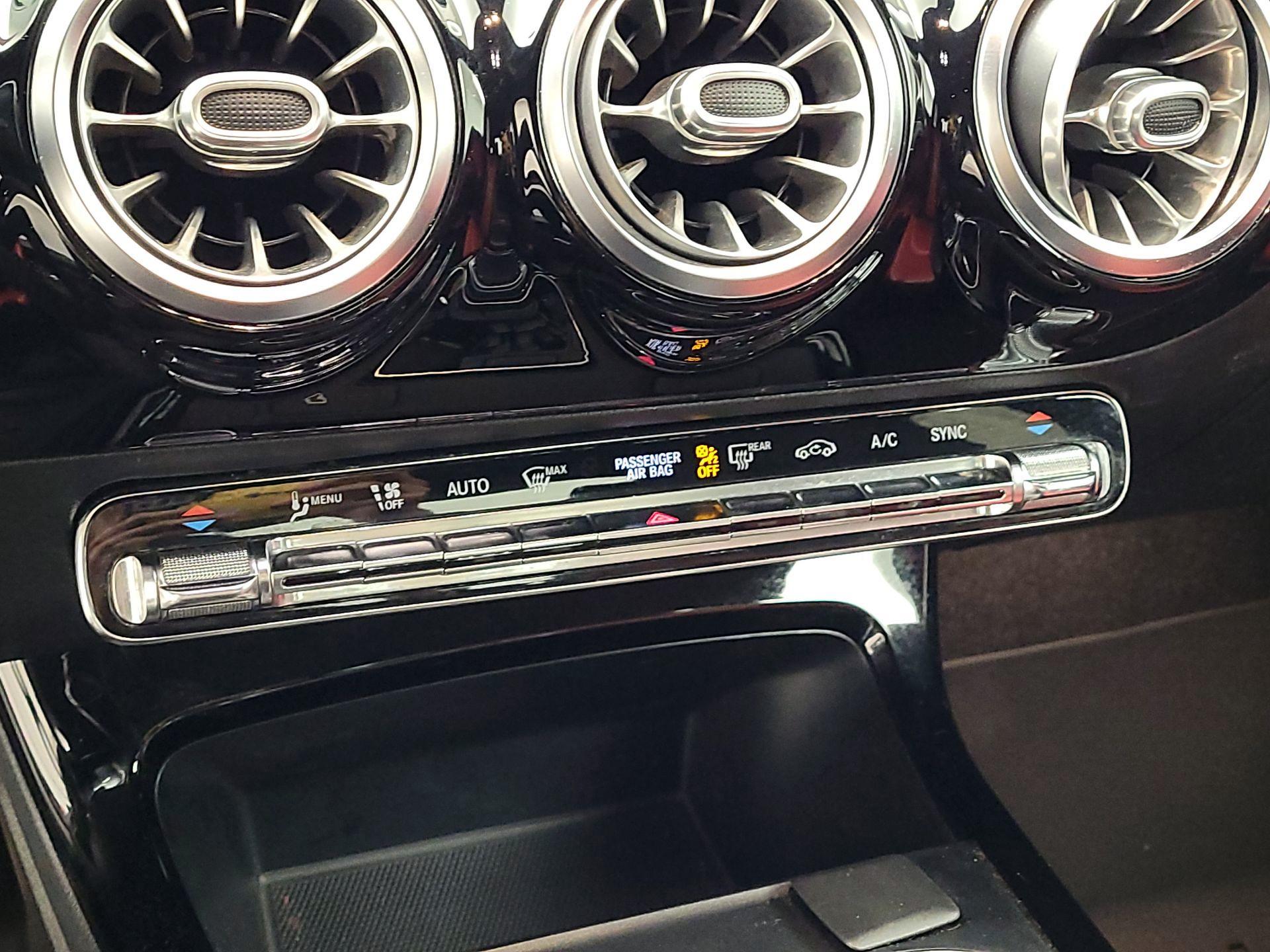 Thumbnail: 2020 Mercedes-Benz CLA - 16