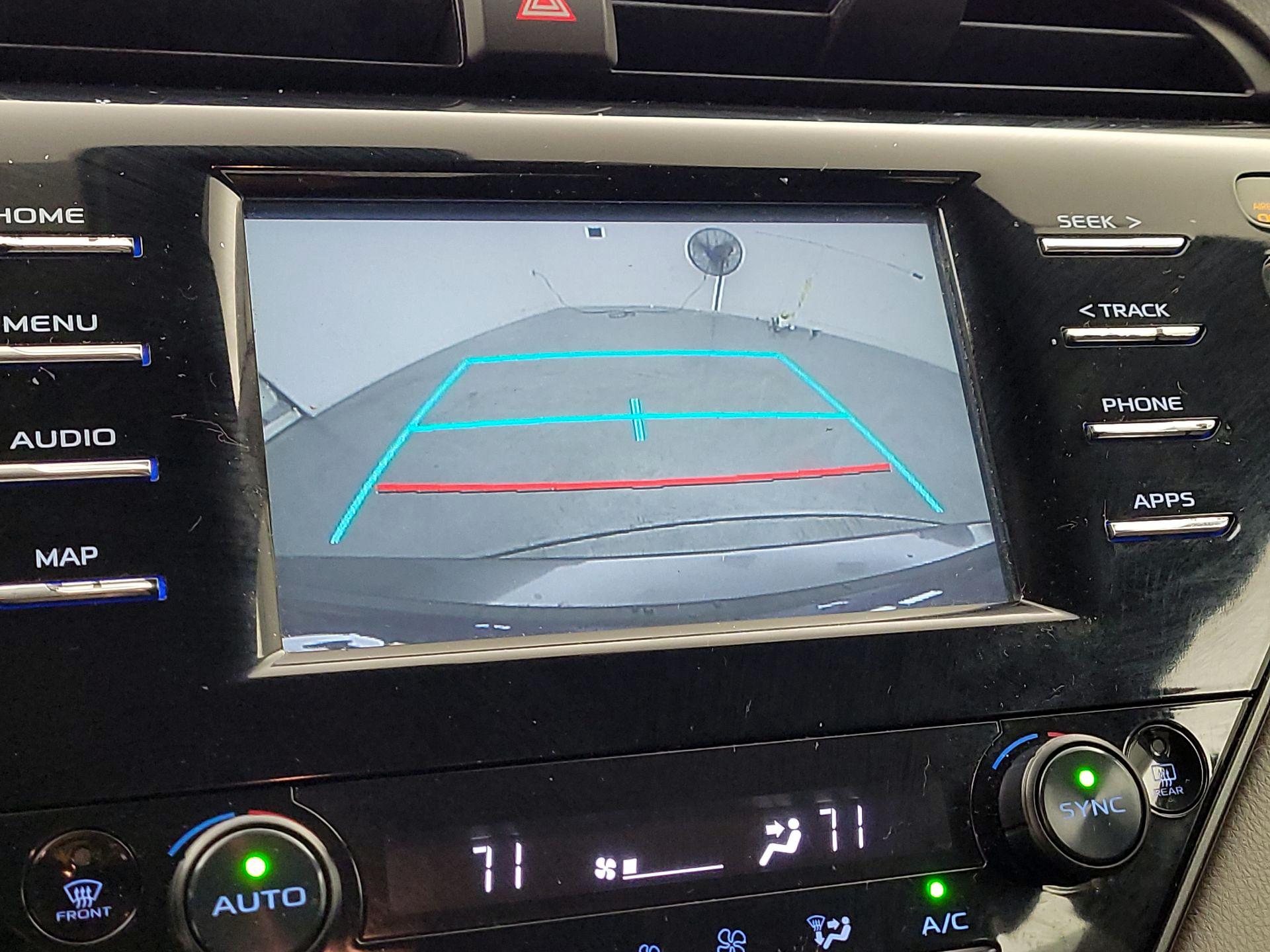 Thumbnail: 2019 Toyota Camry - 14