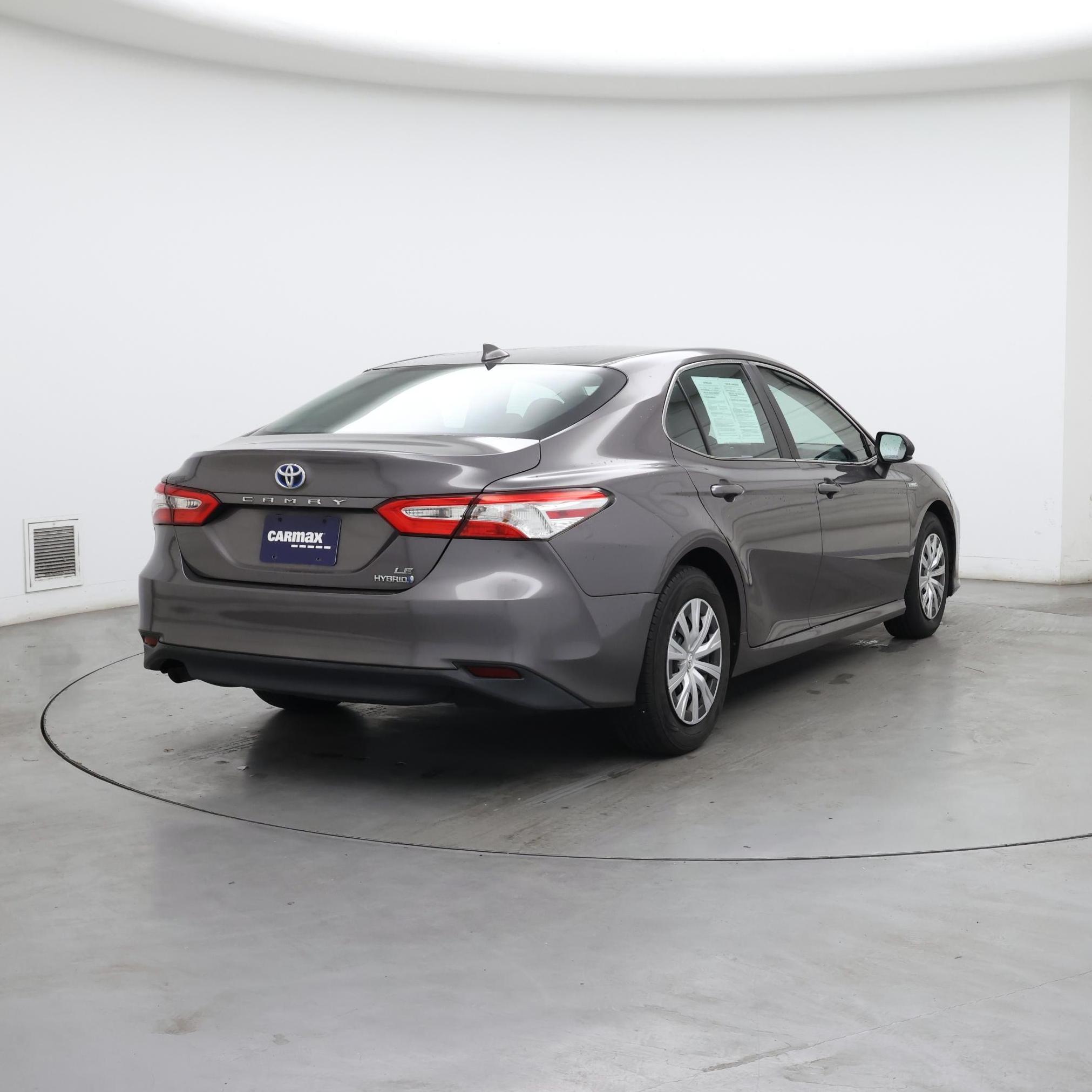 Thumbnail: 2019 Toyota Camry - 8