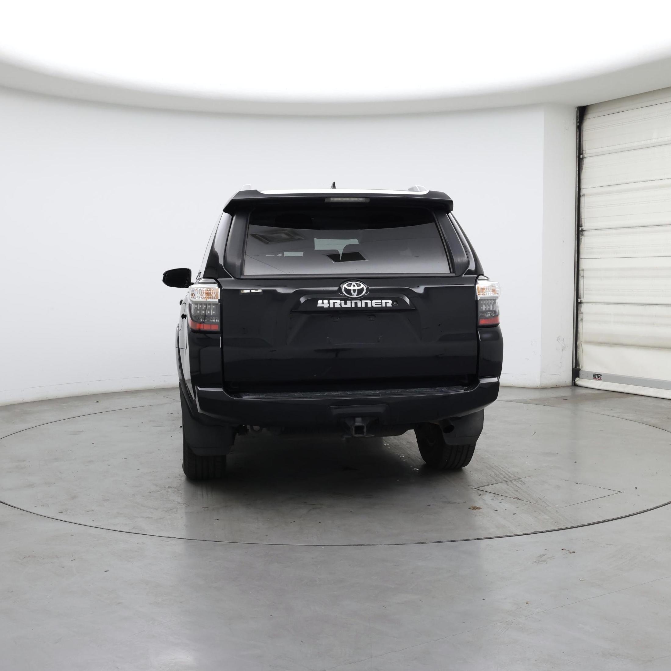 Thumbnail: 2015 Toyota 4Runner - 6