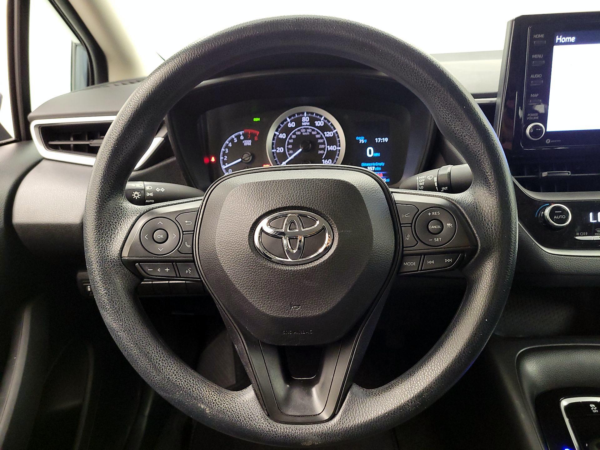 Thumbnail: 2022 Toyota Corolla - 10