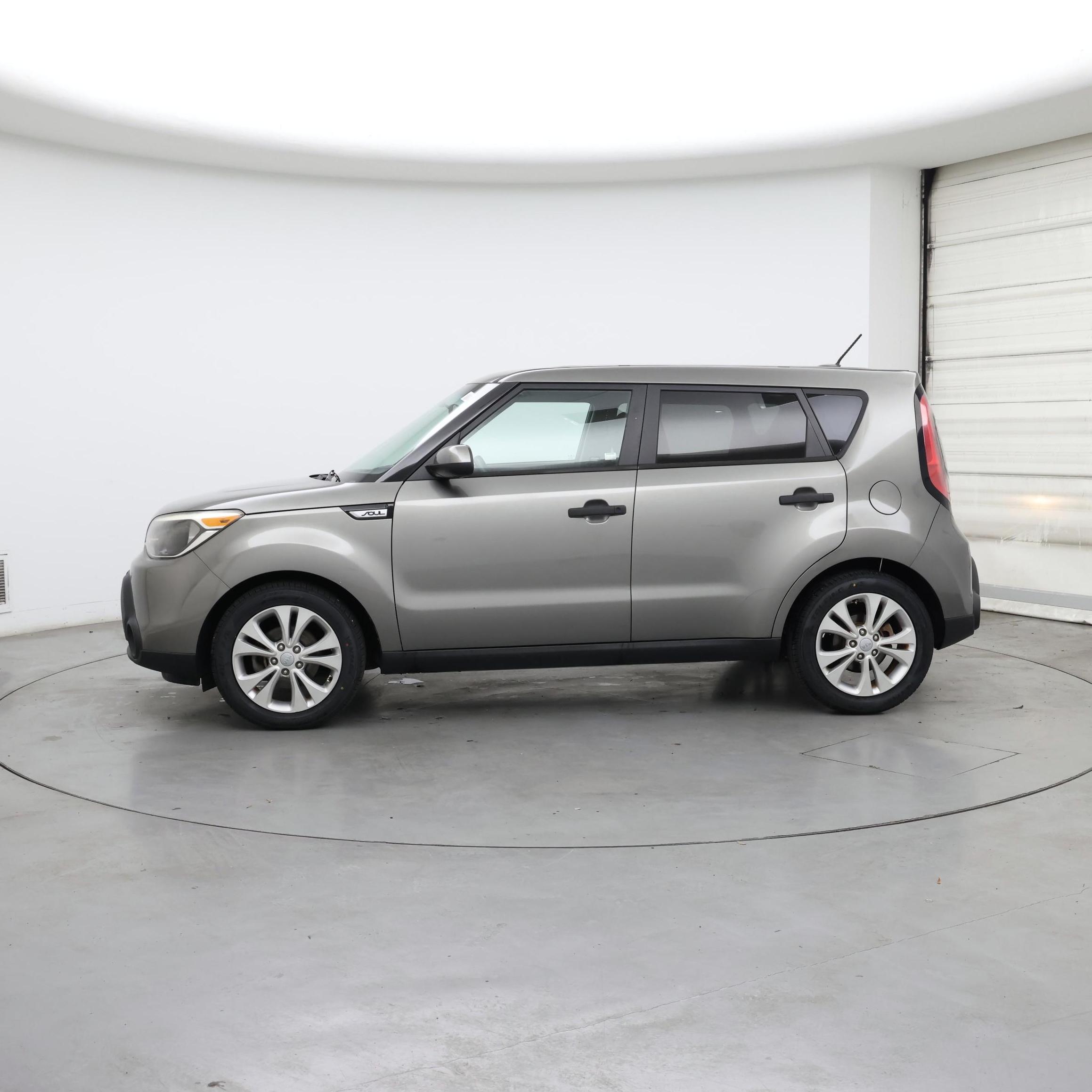 Thumbnail: 2015 Kia Soul - 3