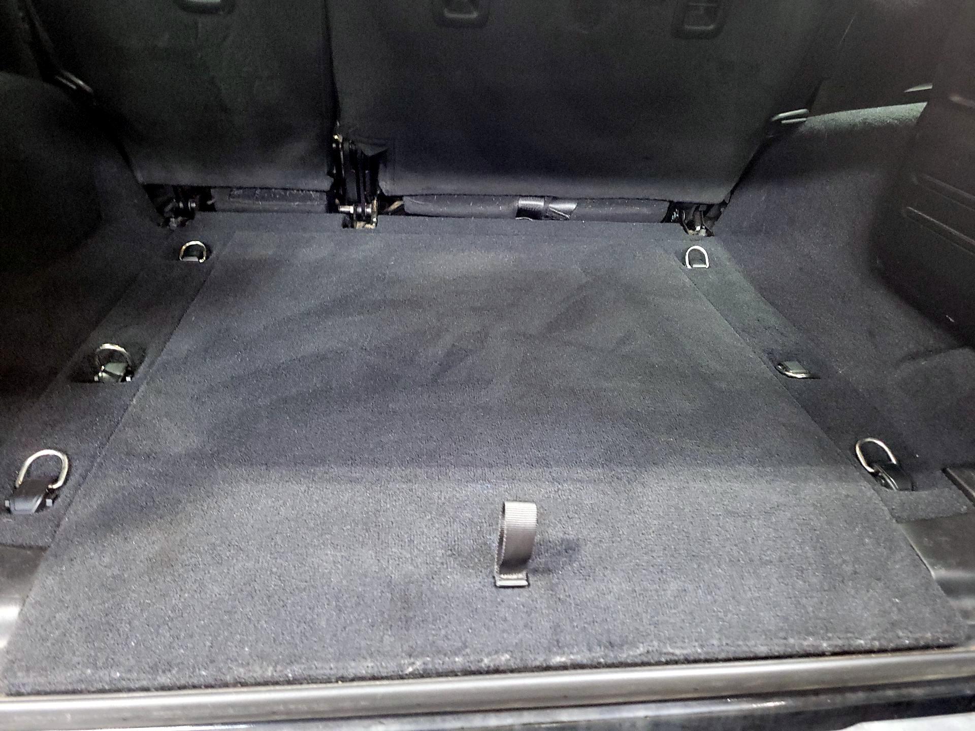 Thumbnail: 2019 Jeep Wrangler - 16