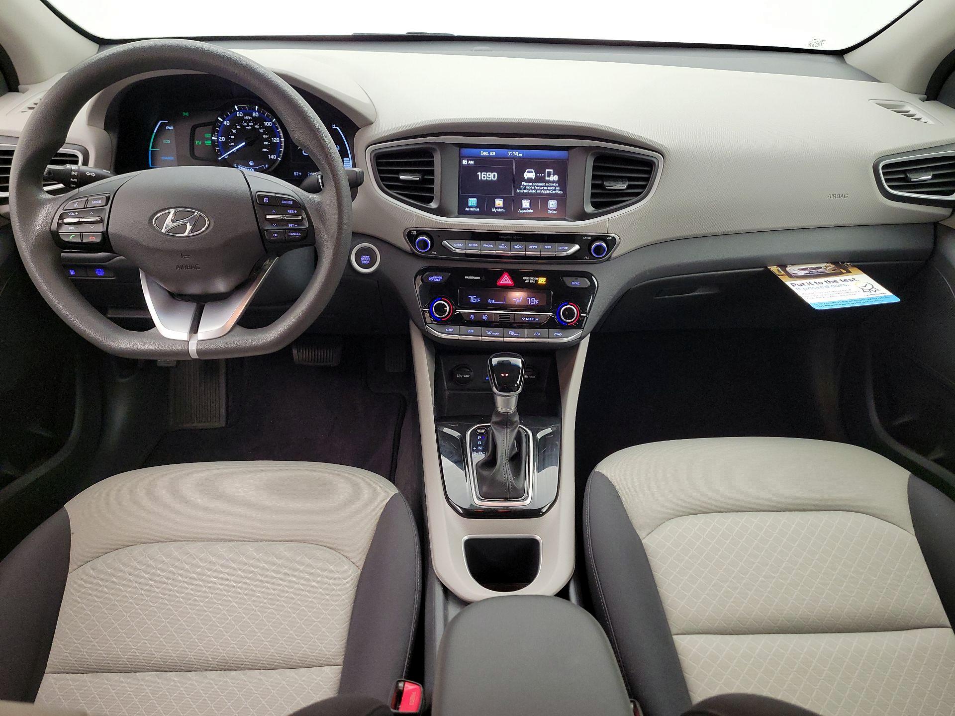 Thumbnail: 2018 Hyundai Ioniq - 9