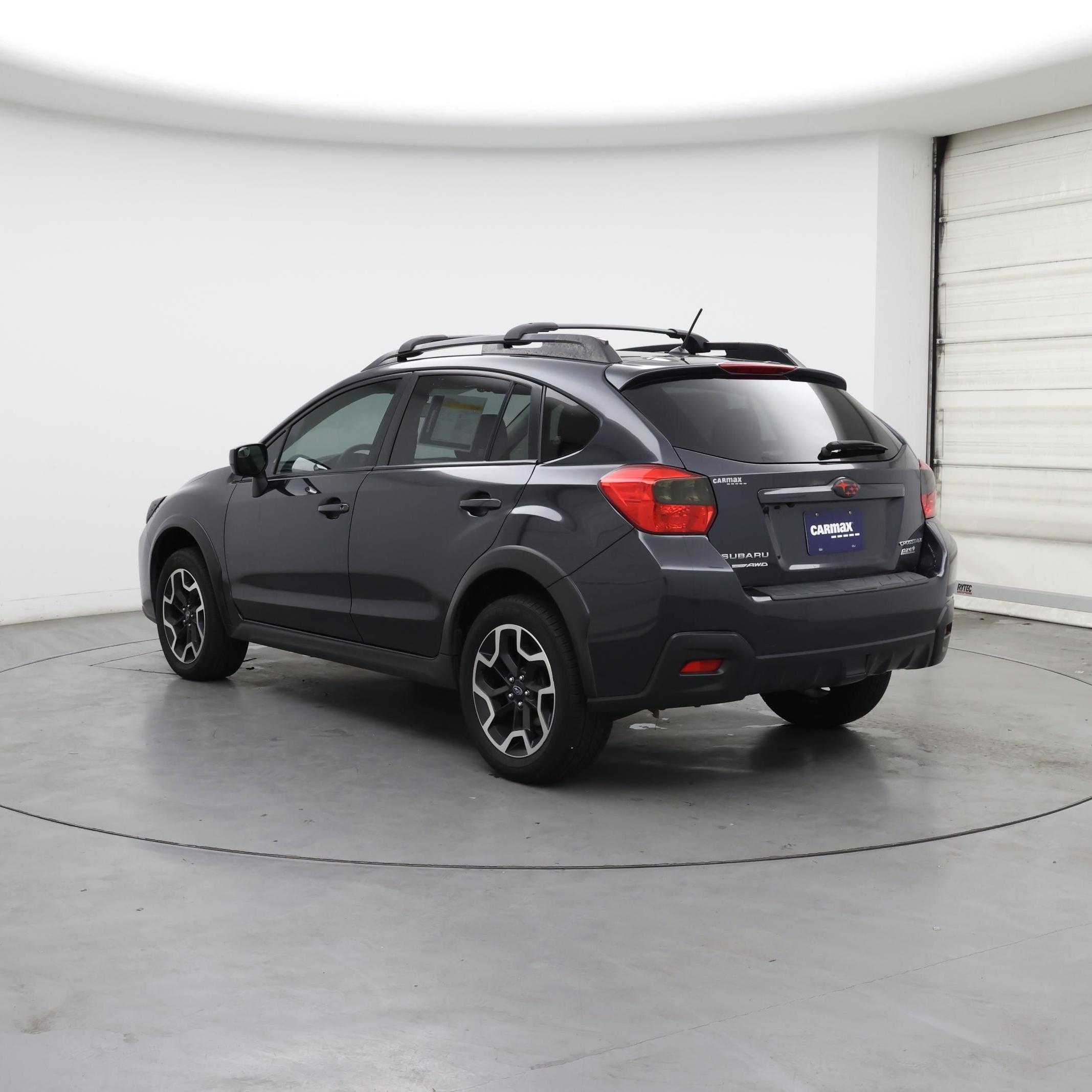 Thumbnail: 2017 Subaru Crosstrek - 2