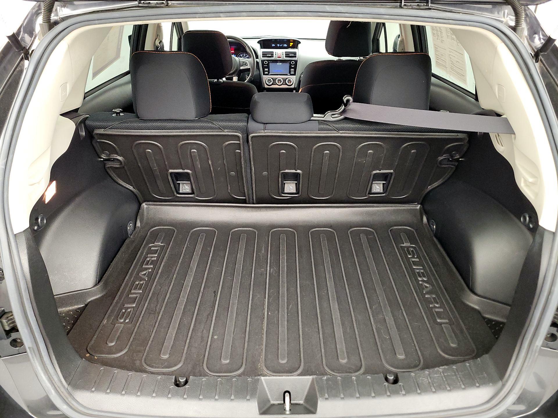 Thumbnail: 2017 Subaru Crosstrek - 20