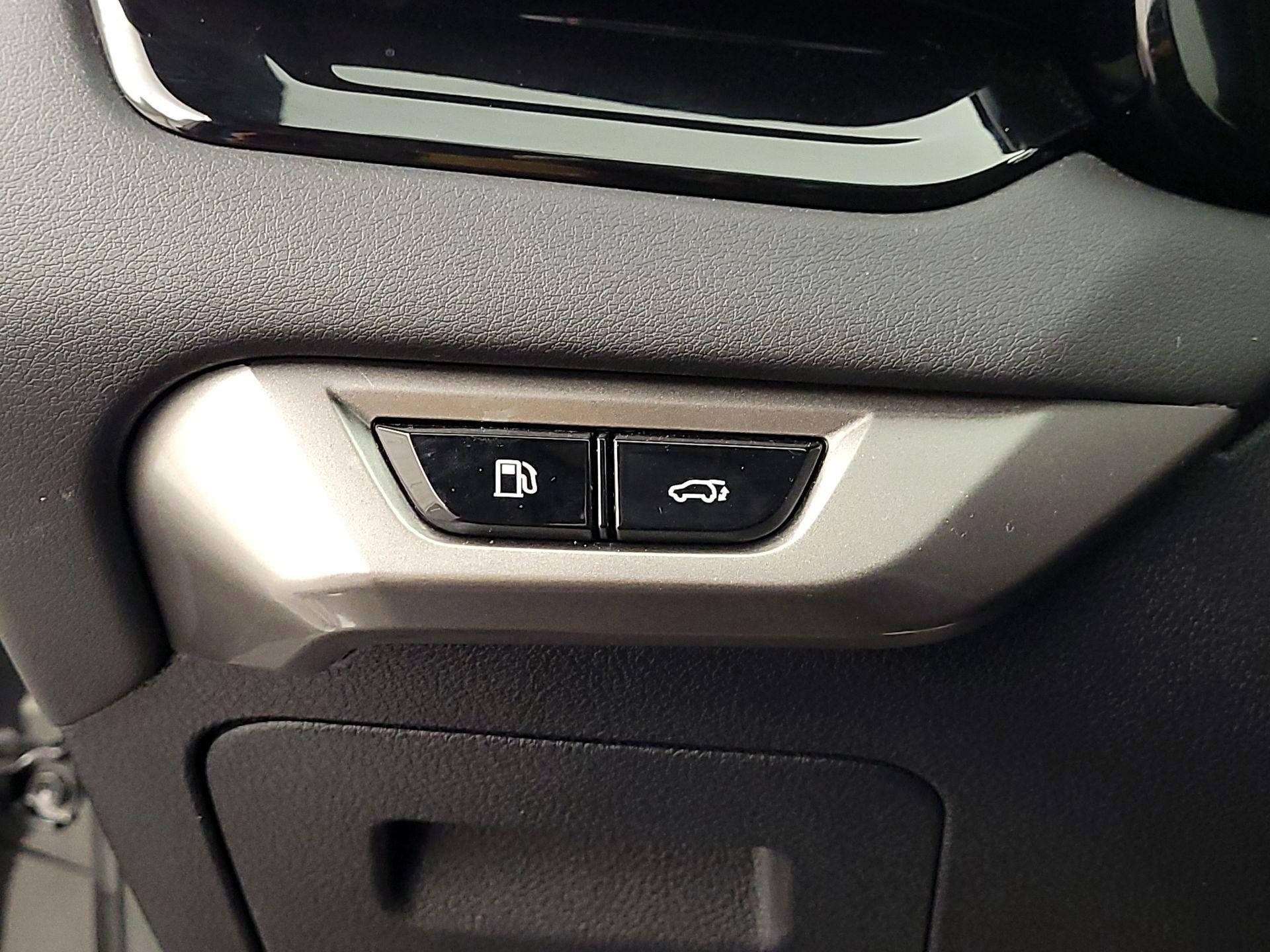 Thumbnail: 2023 Lexus RX - 13