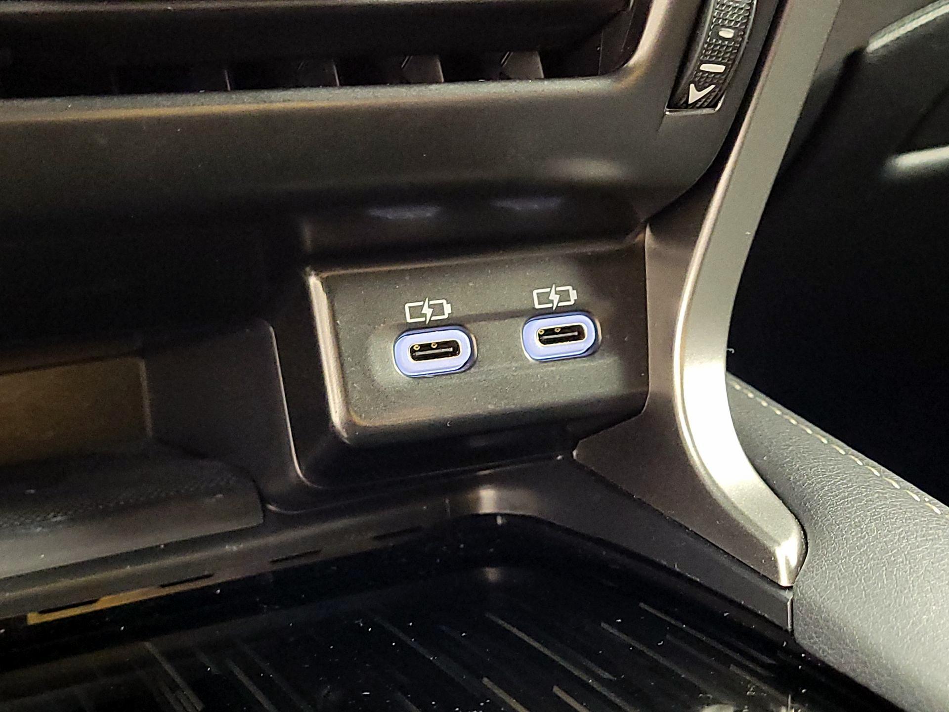 Thumbnail: 2023 Lexus RX - 18