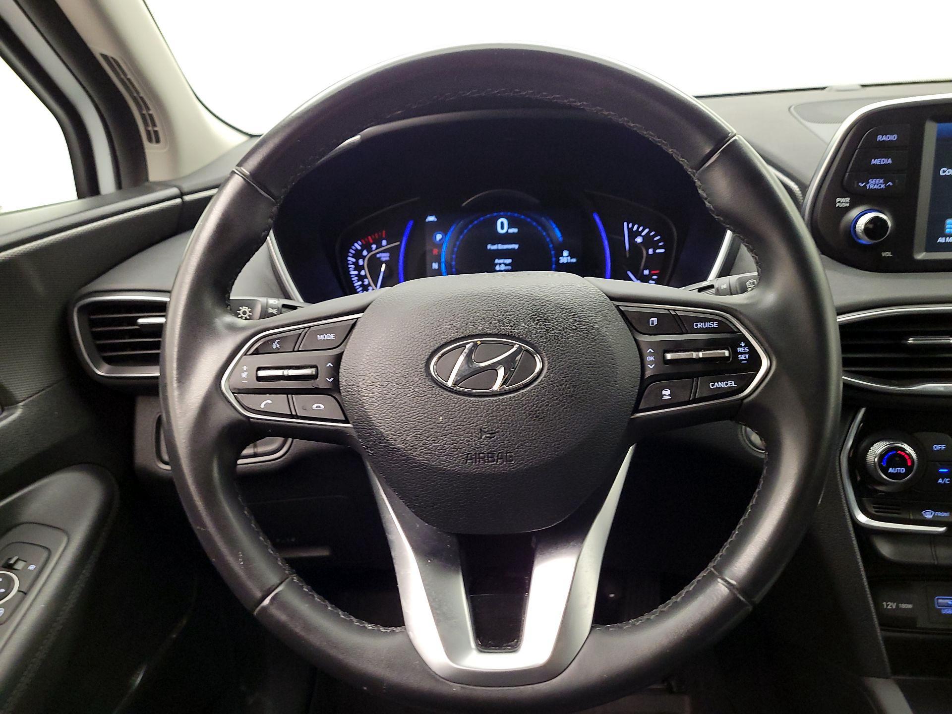 Thumbnail: 2019 Hyundai Santa Fe - 10